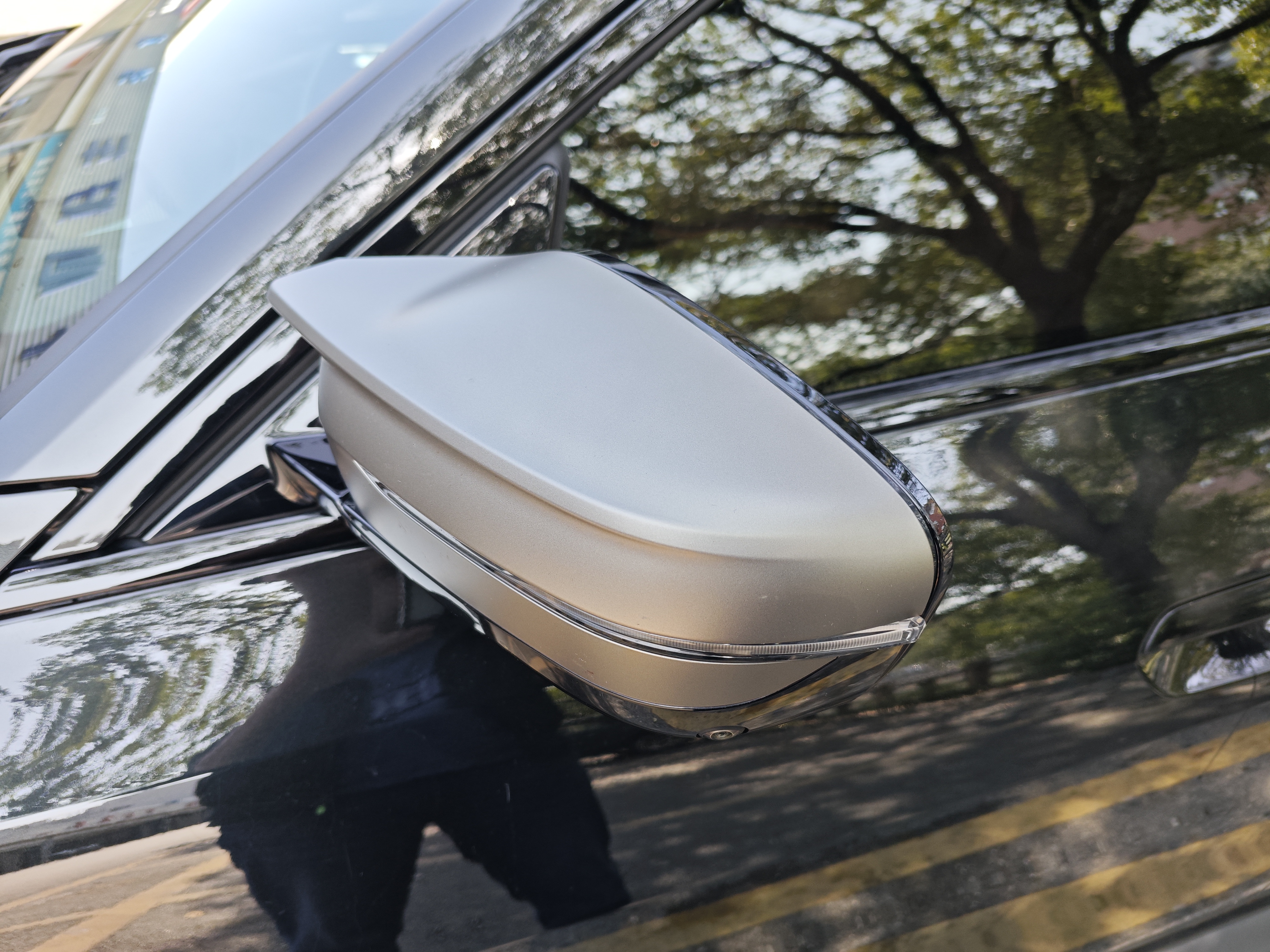 BMW i4 M50 2024 #25 BMW i4 M50 2024 car image #25