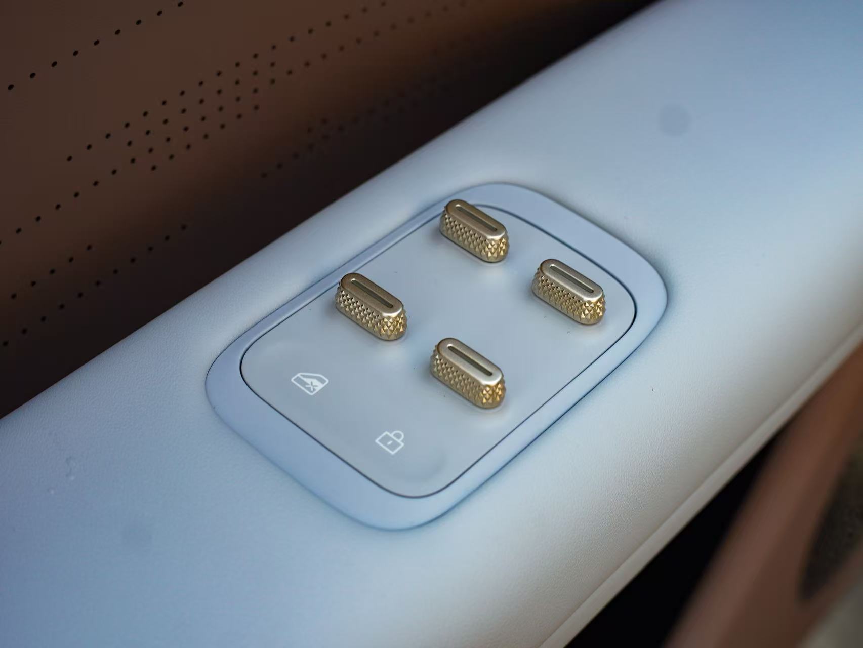 Avatr 07 2025 imagem de carro #25