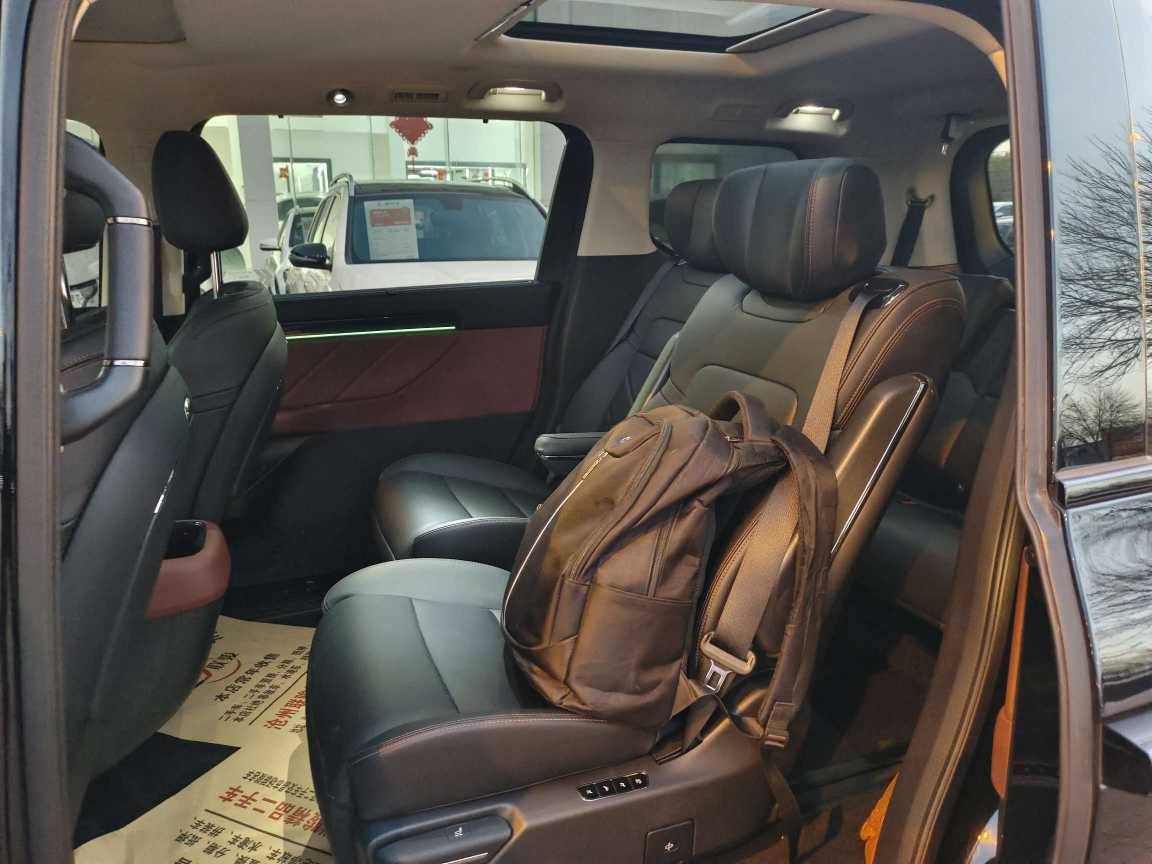 GAC Trumpchi E8 New Energy 2025 #25 GAC Trumpchi E8 New Energy 2025 car image #25