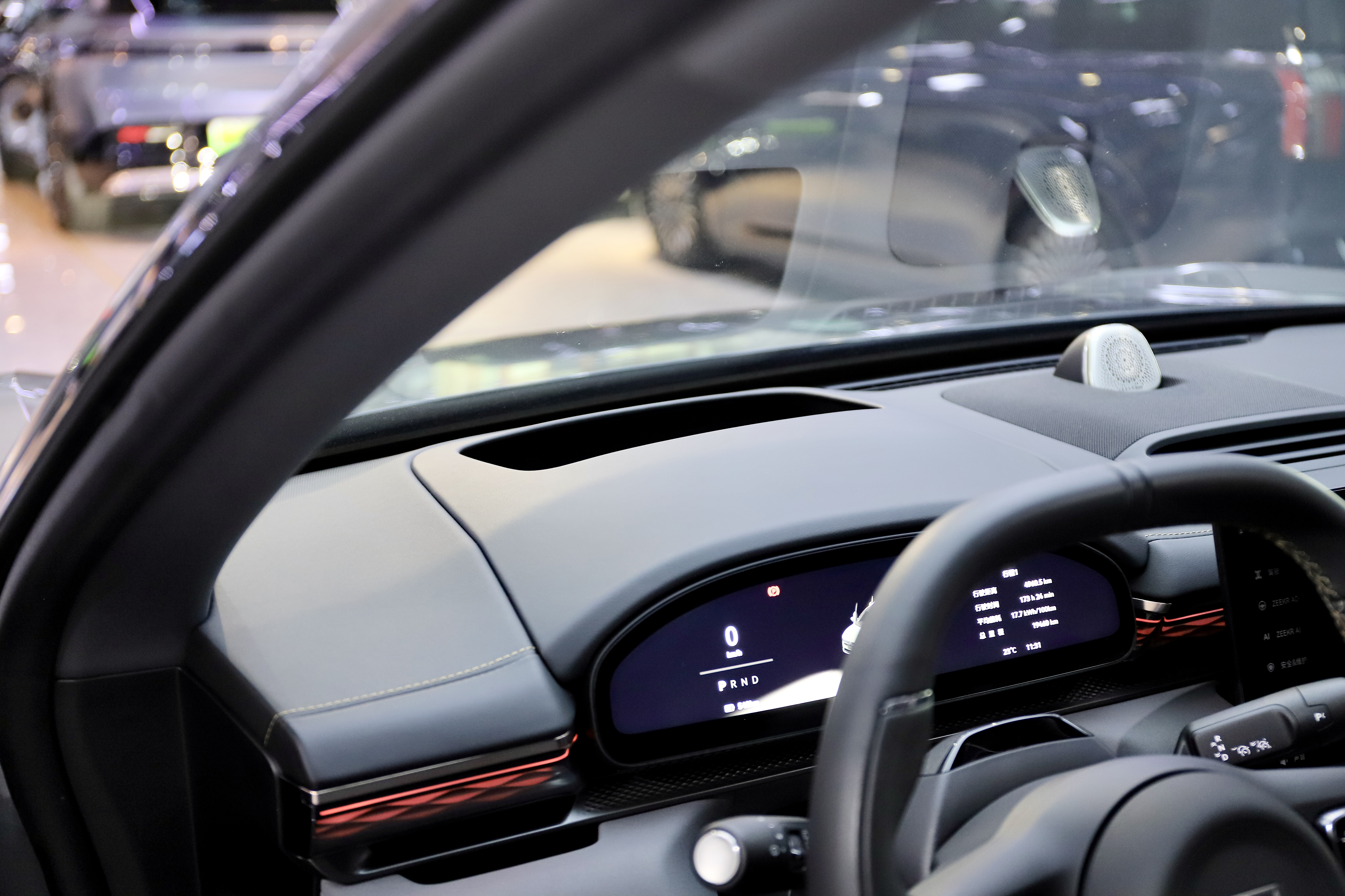 极氪 极氪7X 2024 汽车图片 #25