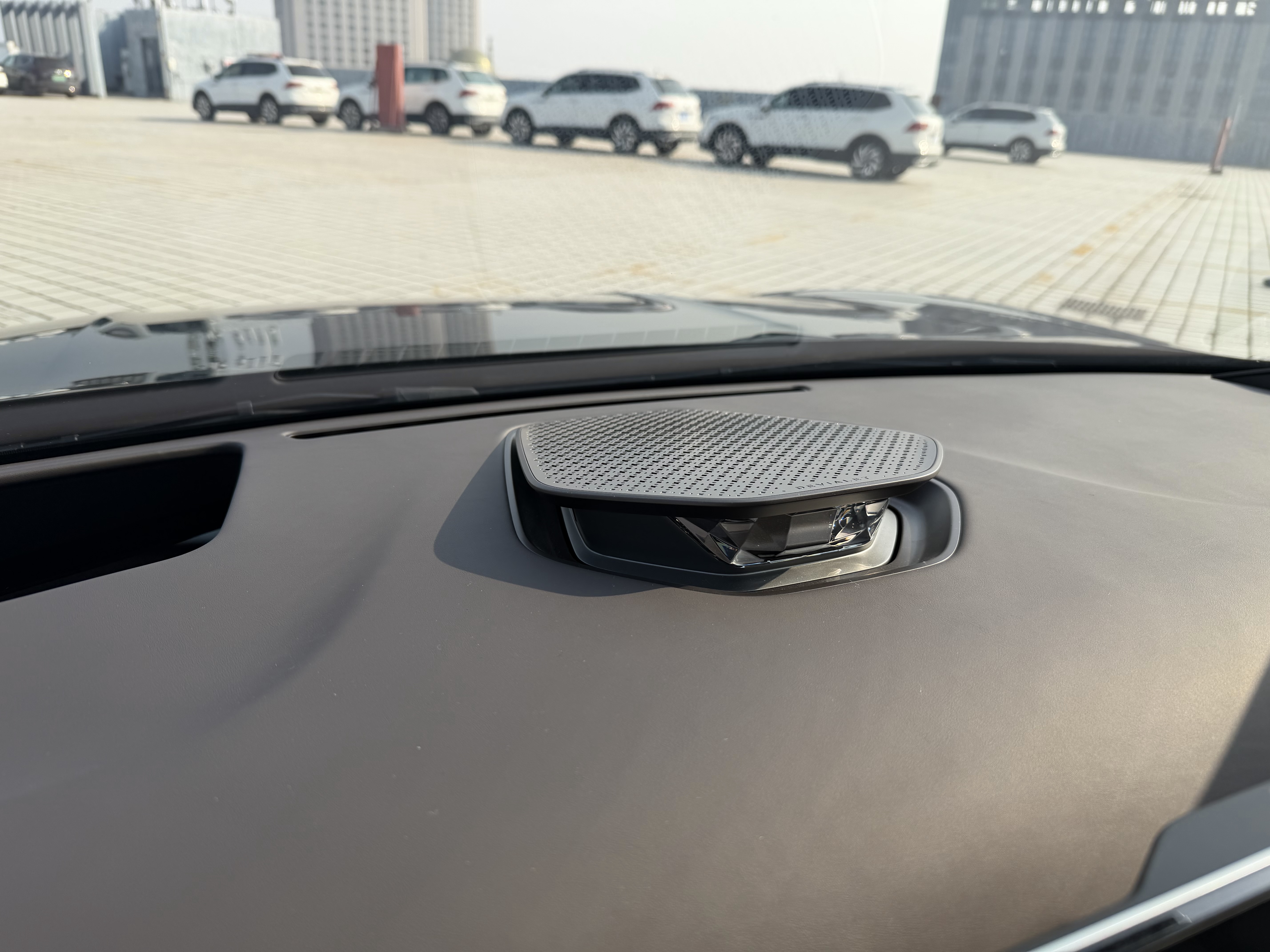 Denza Z9 2025 car image #25