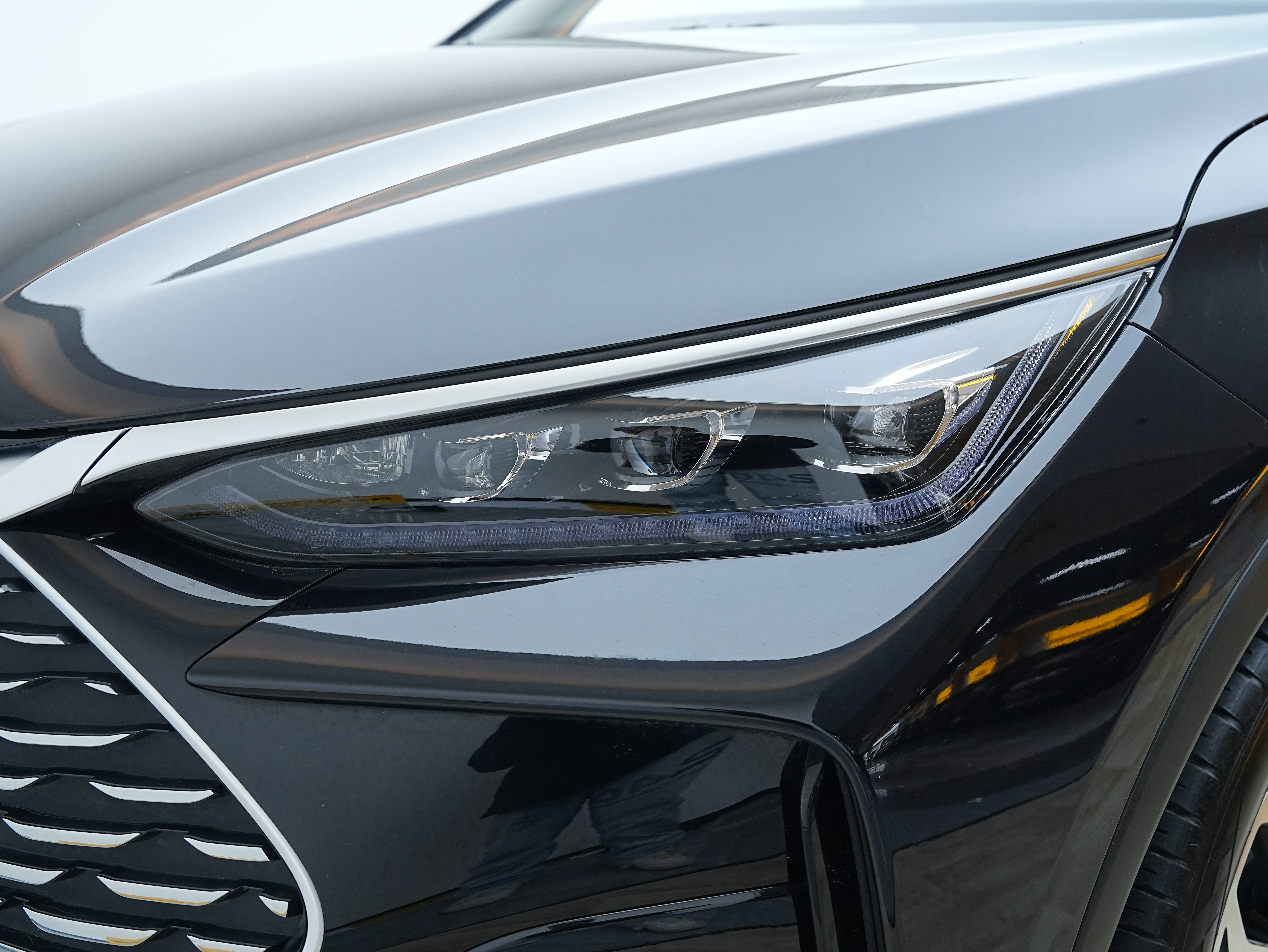 BYD Tang New Energy 2025 car image #25