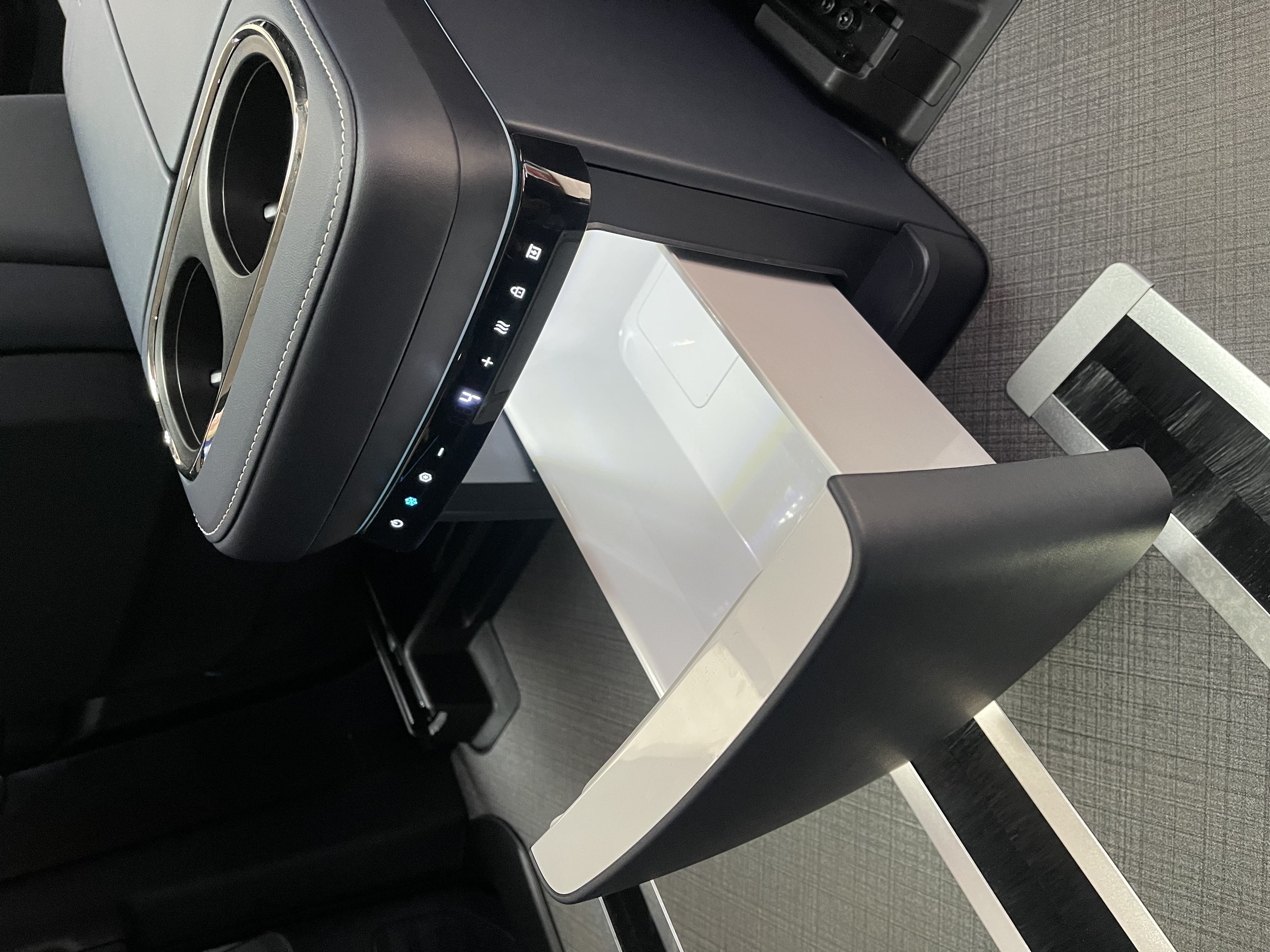 GAC Trumpchi Xiangwang M8 2025 car image #25