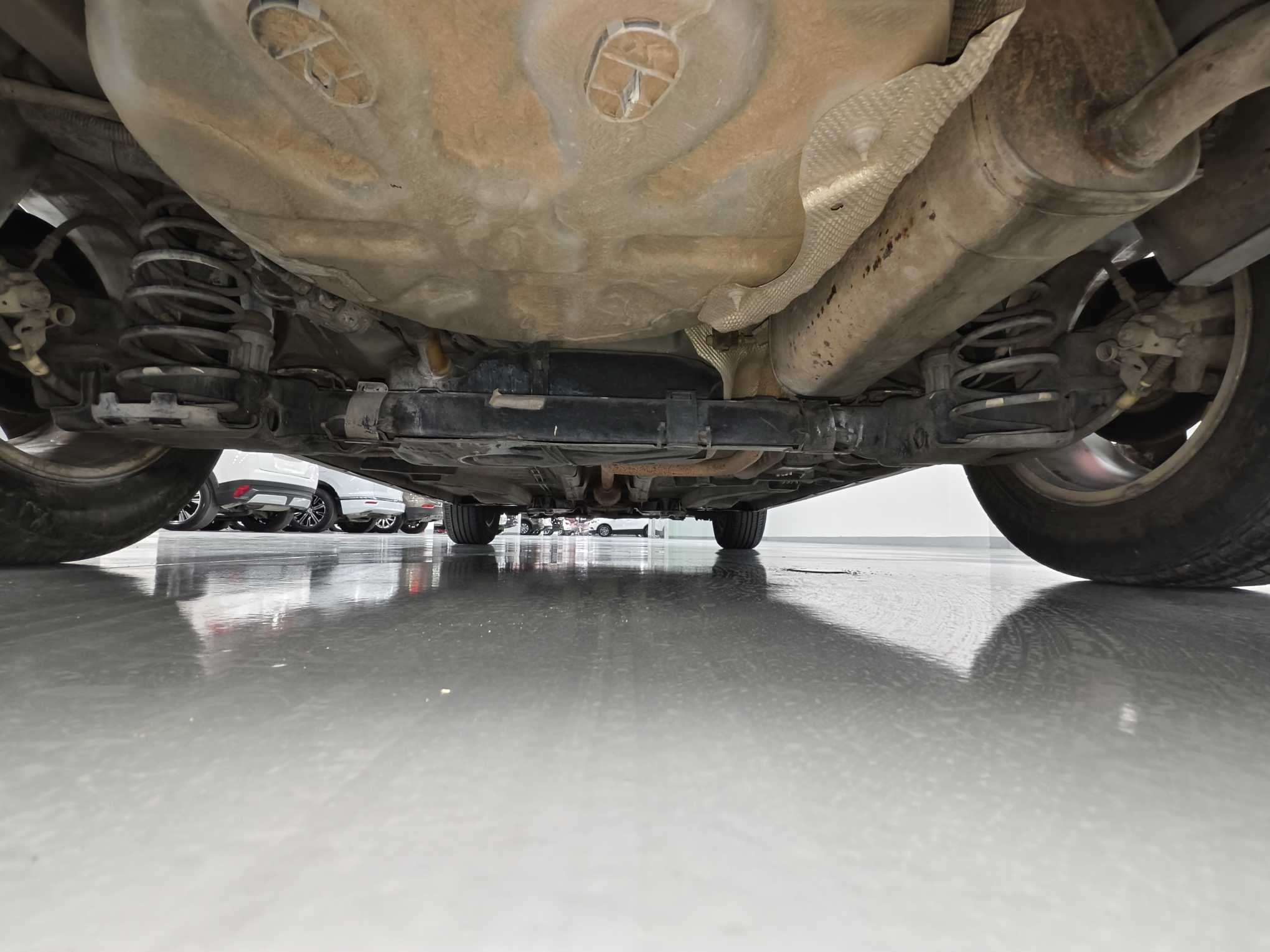 Peugeot 2008 2015 car image #25