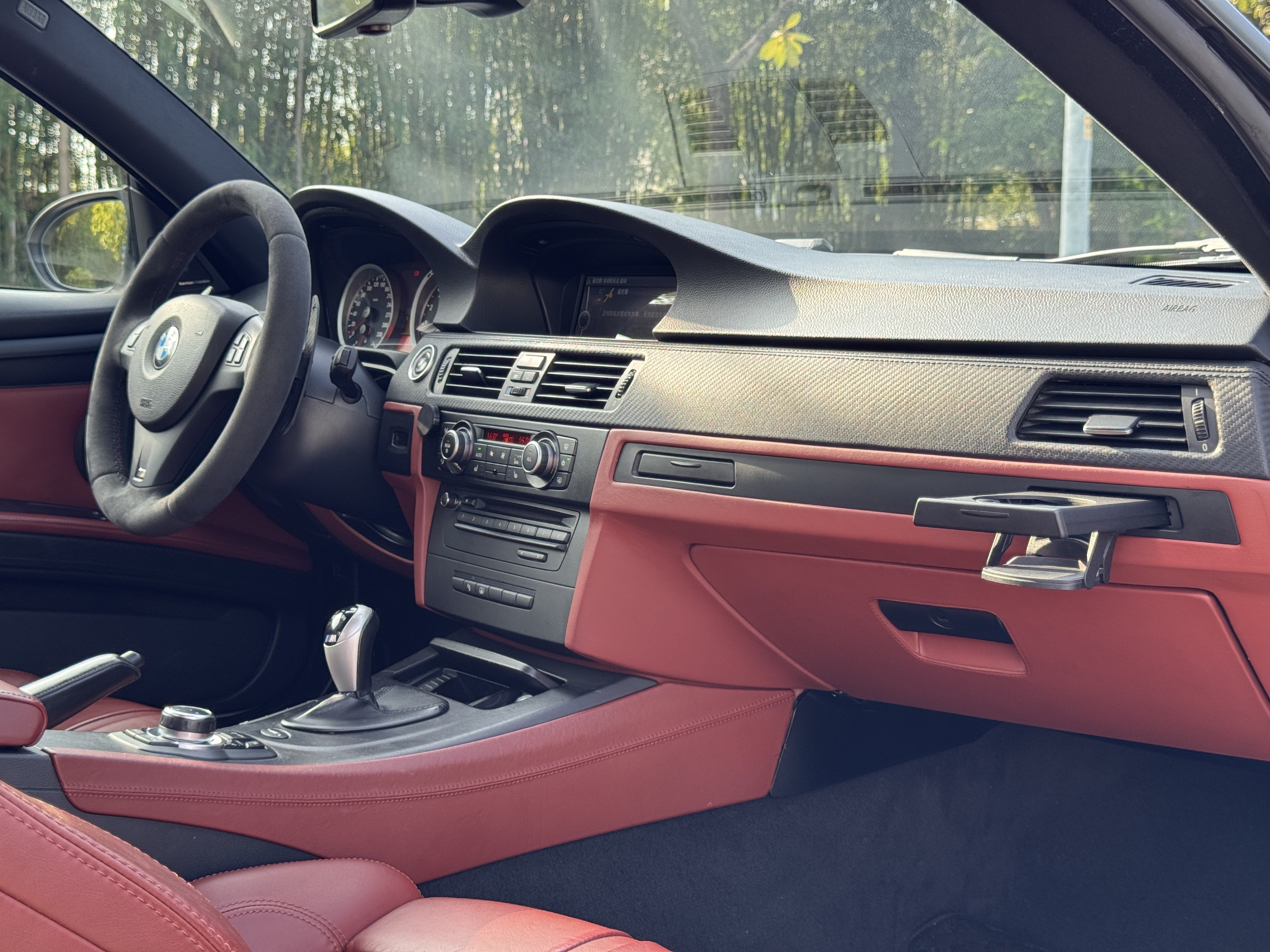 BMW M3 2010 #25 BMW M3 2010 car image #25