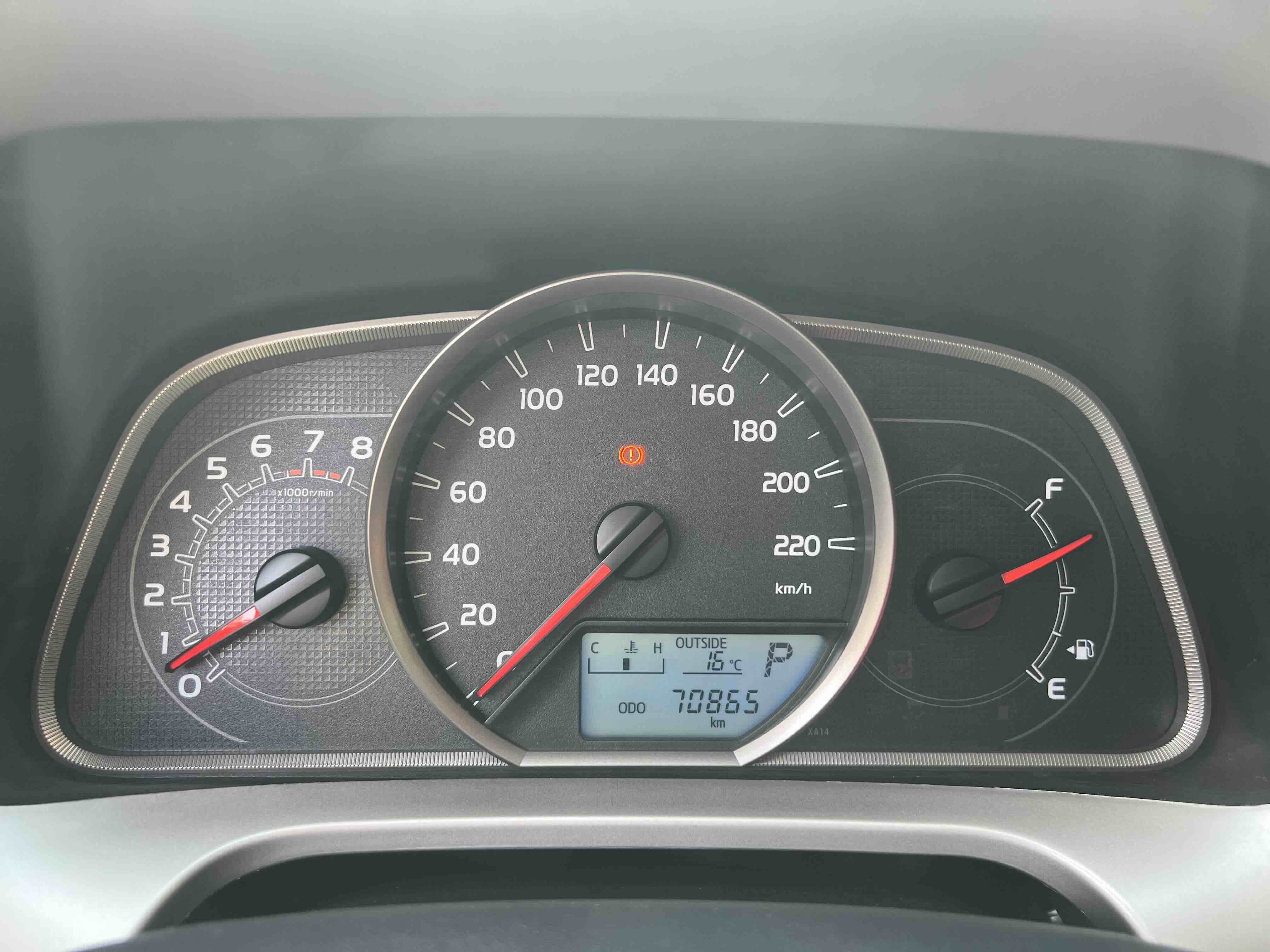 Toyota RAV4 2016 car image #25