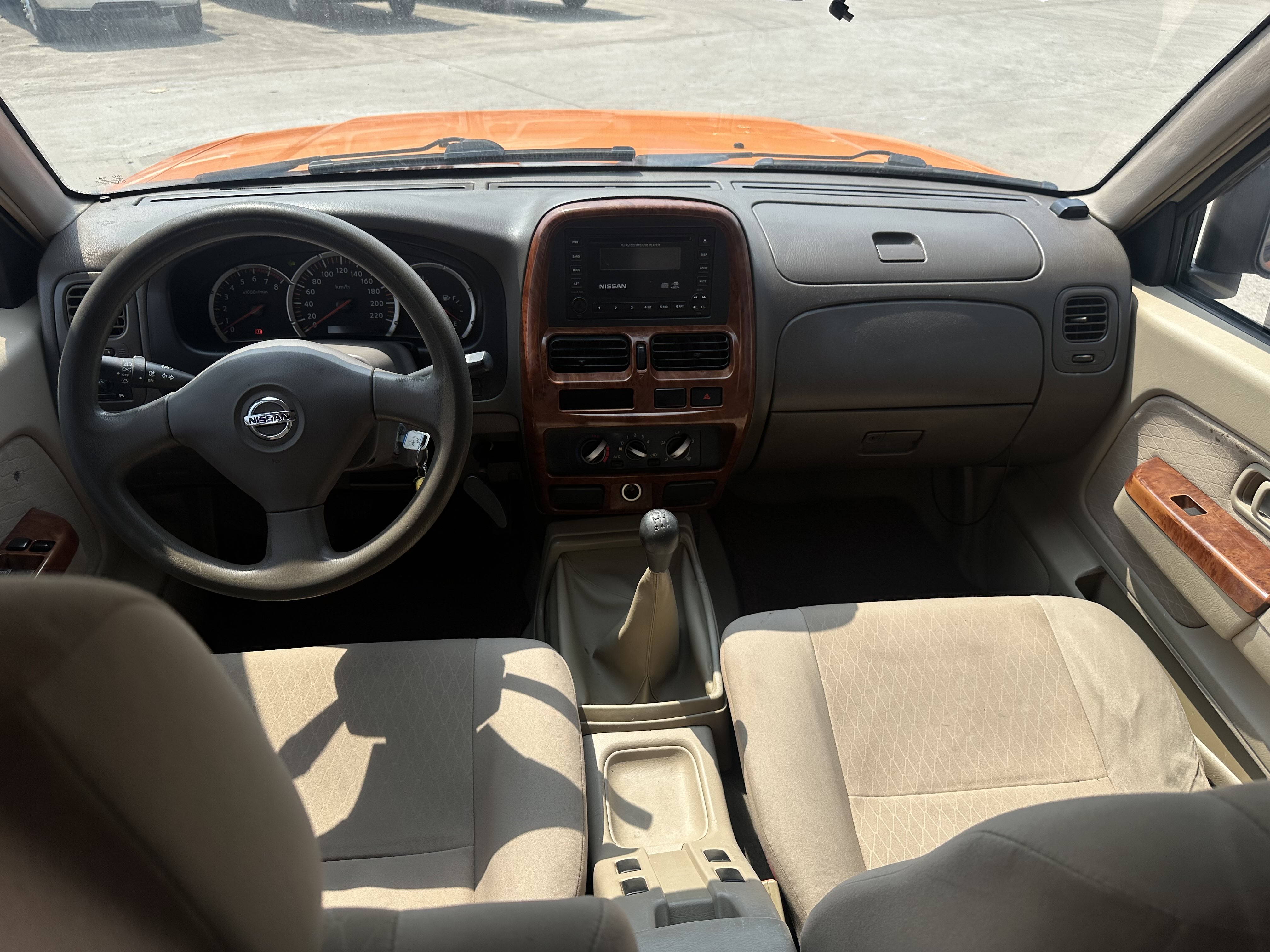 Nissan D22 2016 изображение автомобиля #25