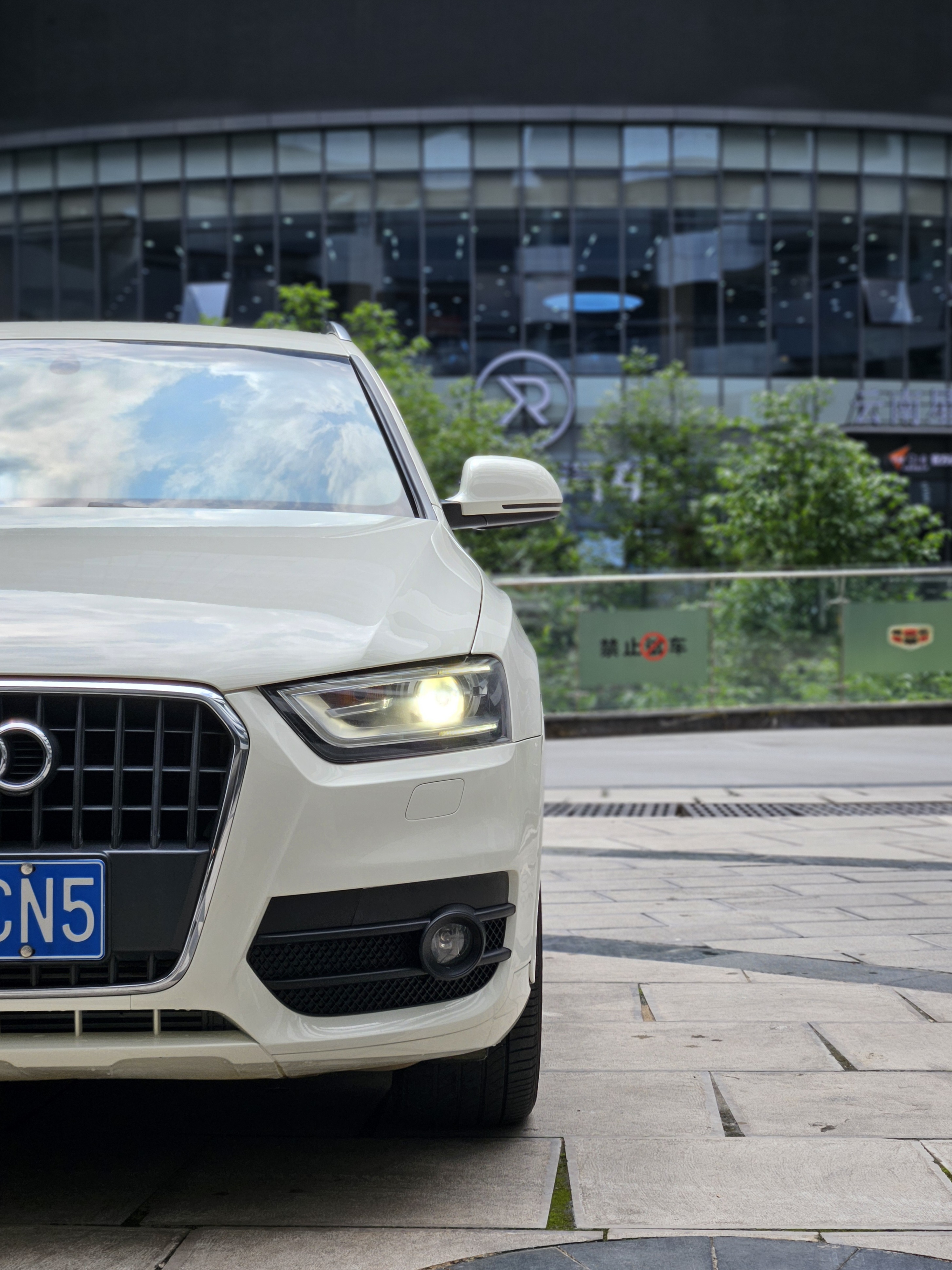 Audi Q3 (Imported) 2013 #25 Audi Q3 (Imported) 2013 immagine di auto #25