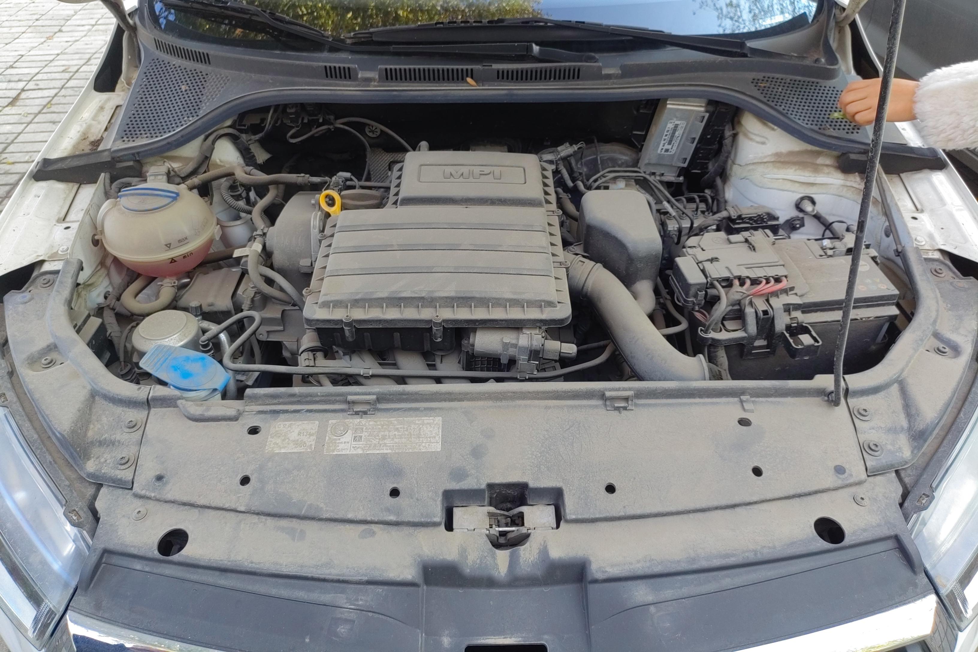 Skoda Rapid Spaceback 2021 car image #25