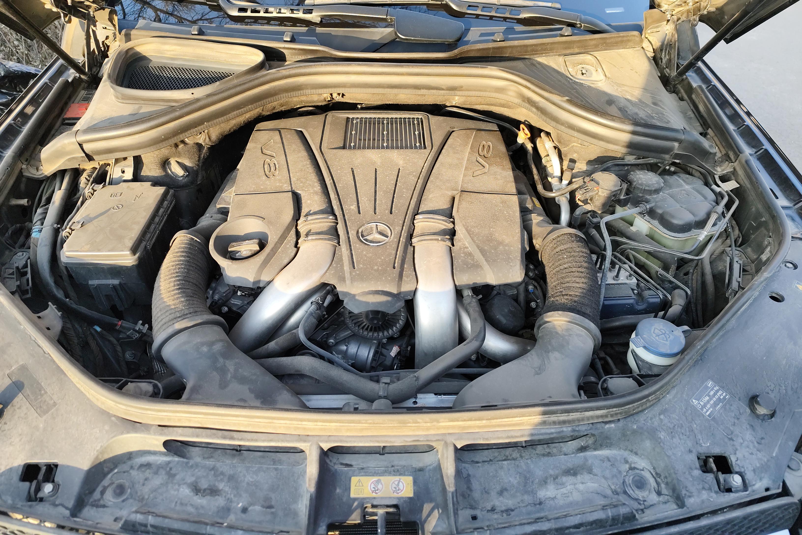 Mercedes-Benz GL Class 2015 #25 Mercedes-Benz GL Class 2015 car image #25