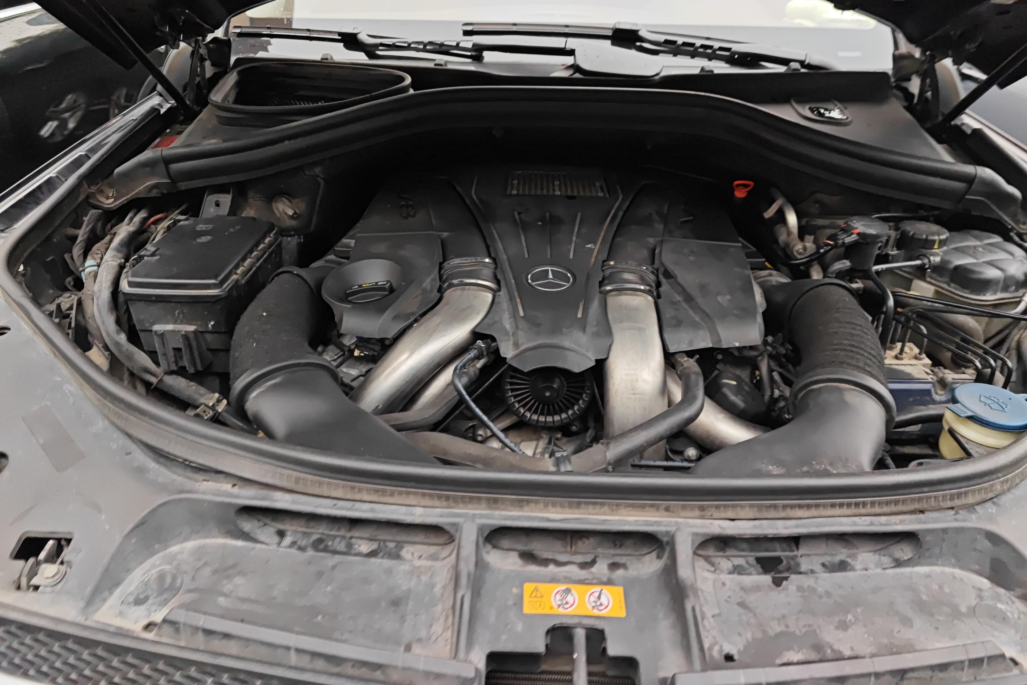 Mercedes-Benz GL Class 2014 car image #25