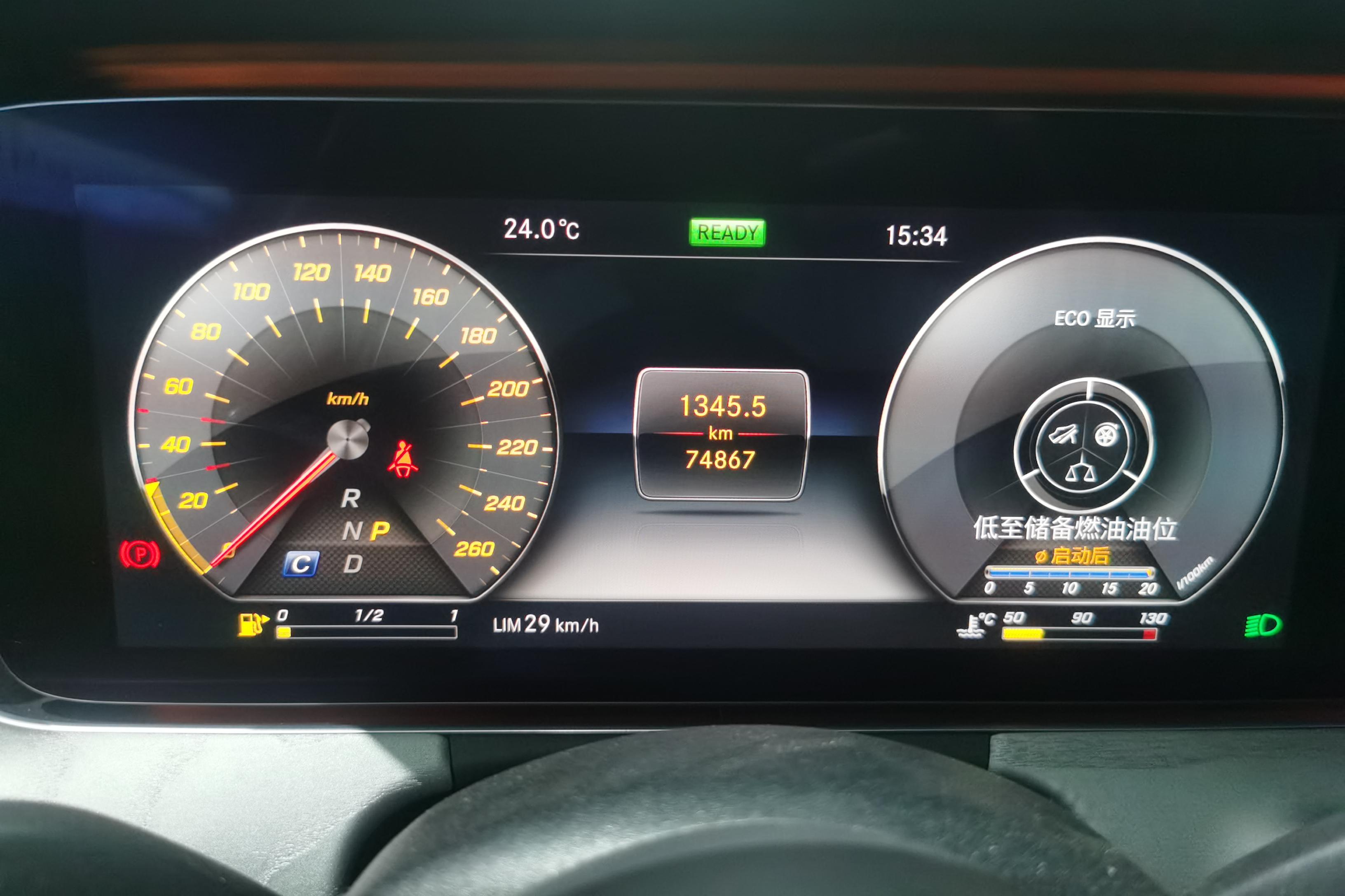 Mercedes-Benz CLS Class 2018 car image #25