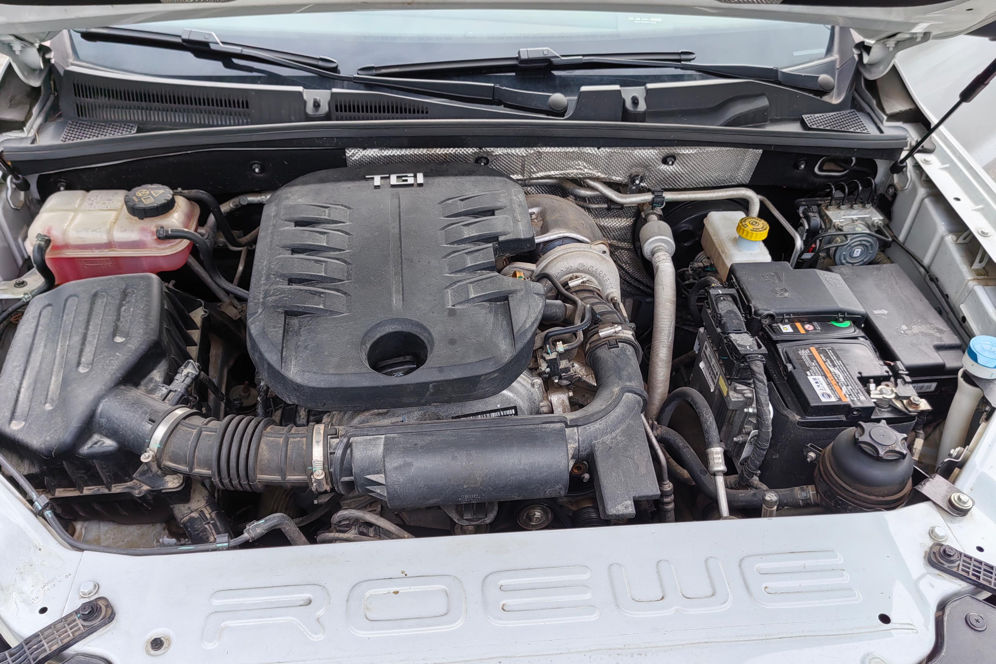 Roewe RX8 2018 изображение автомобиля #25