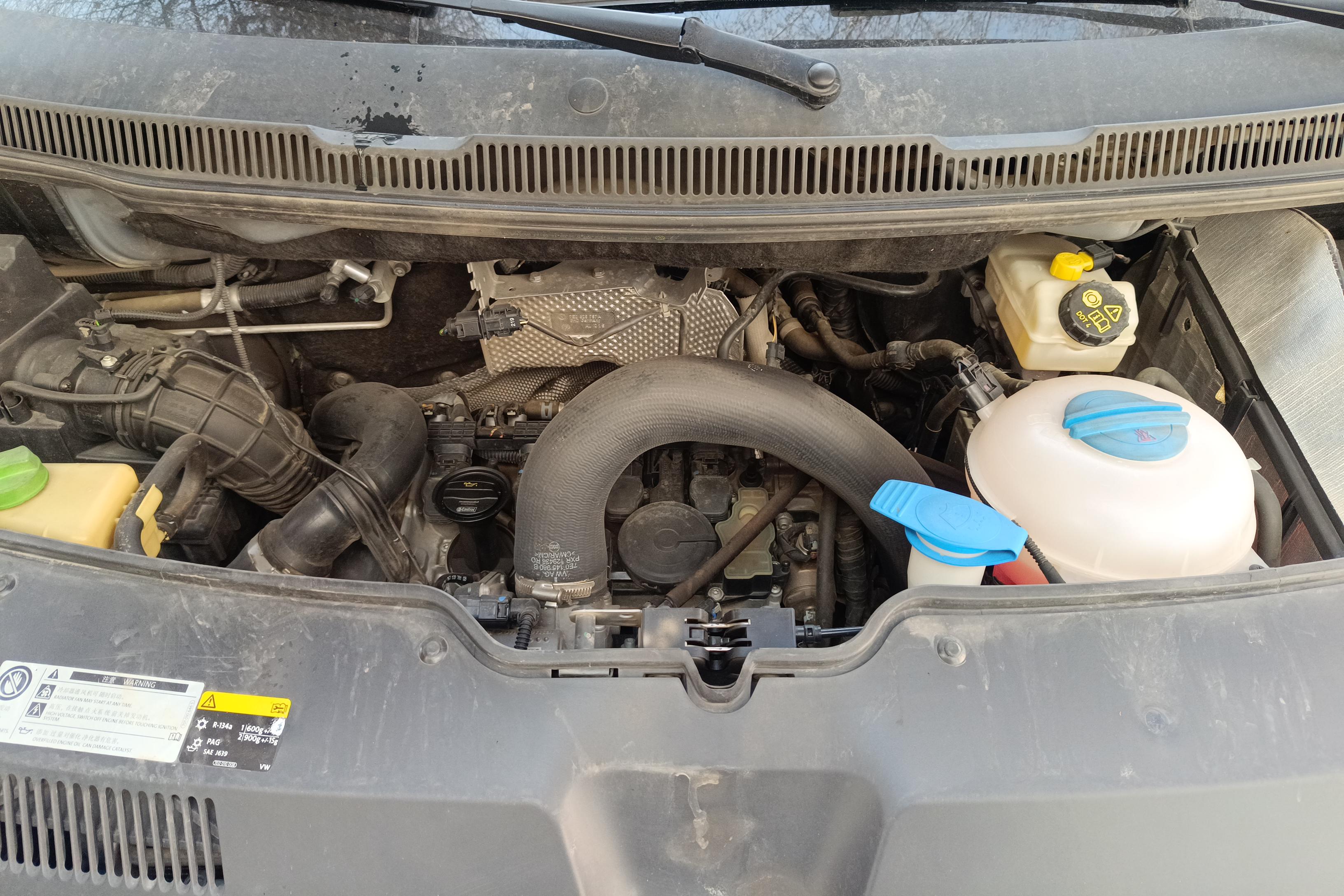 Volkswagen Caravelle 2016 immagine di auto #25