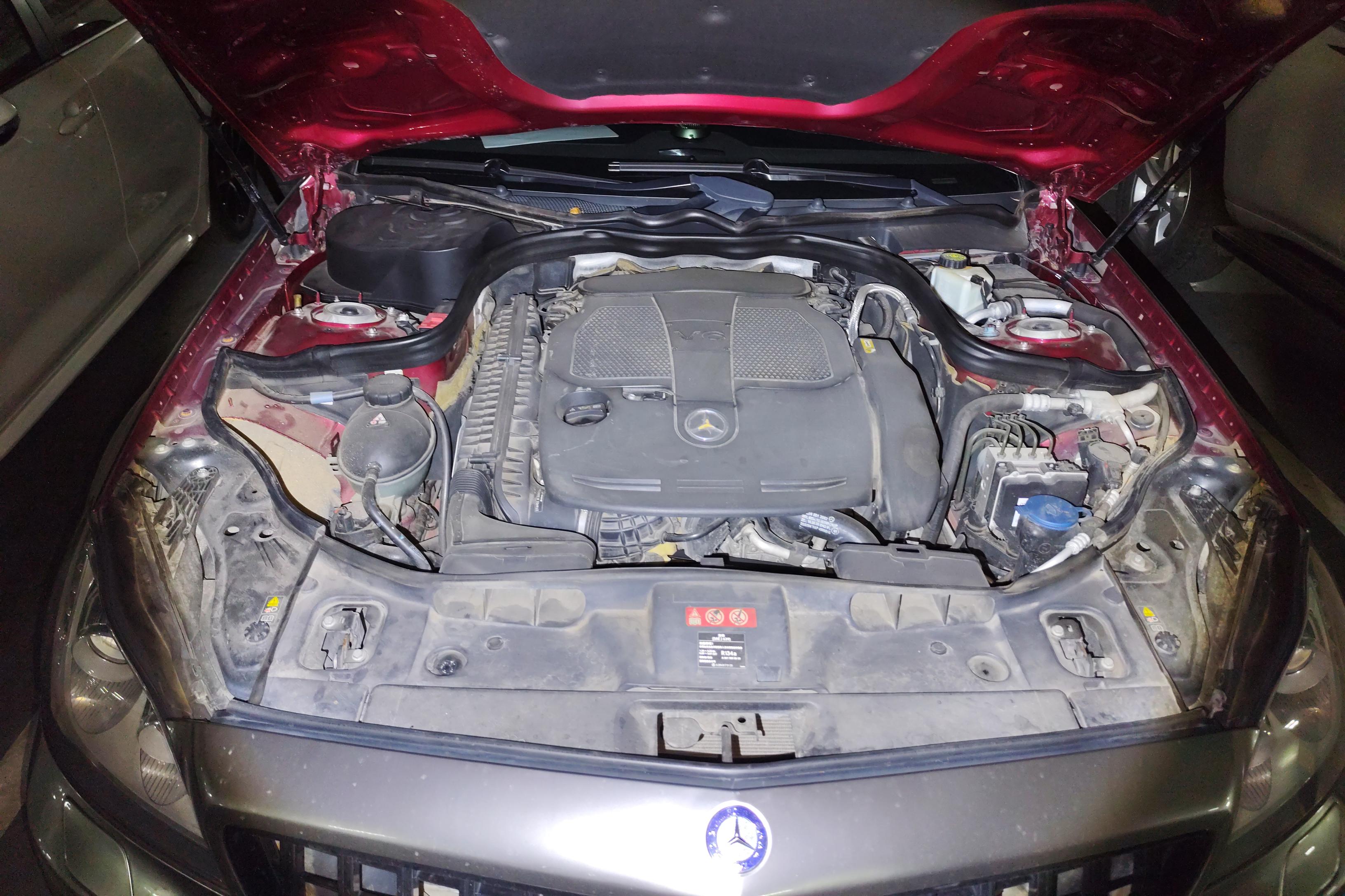 Mercedes-Benz CLS AMG 2012 صورة سيارة #25