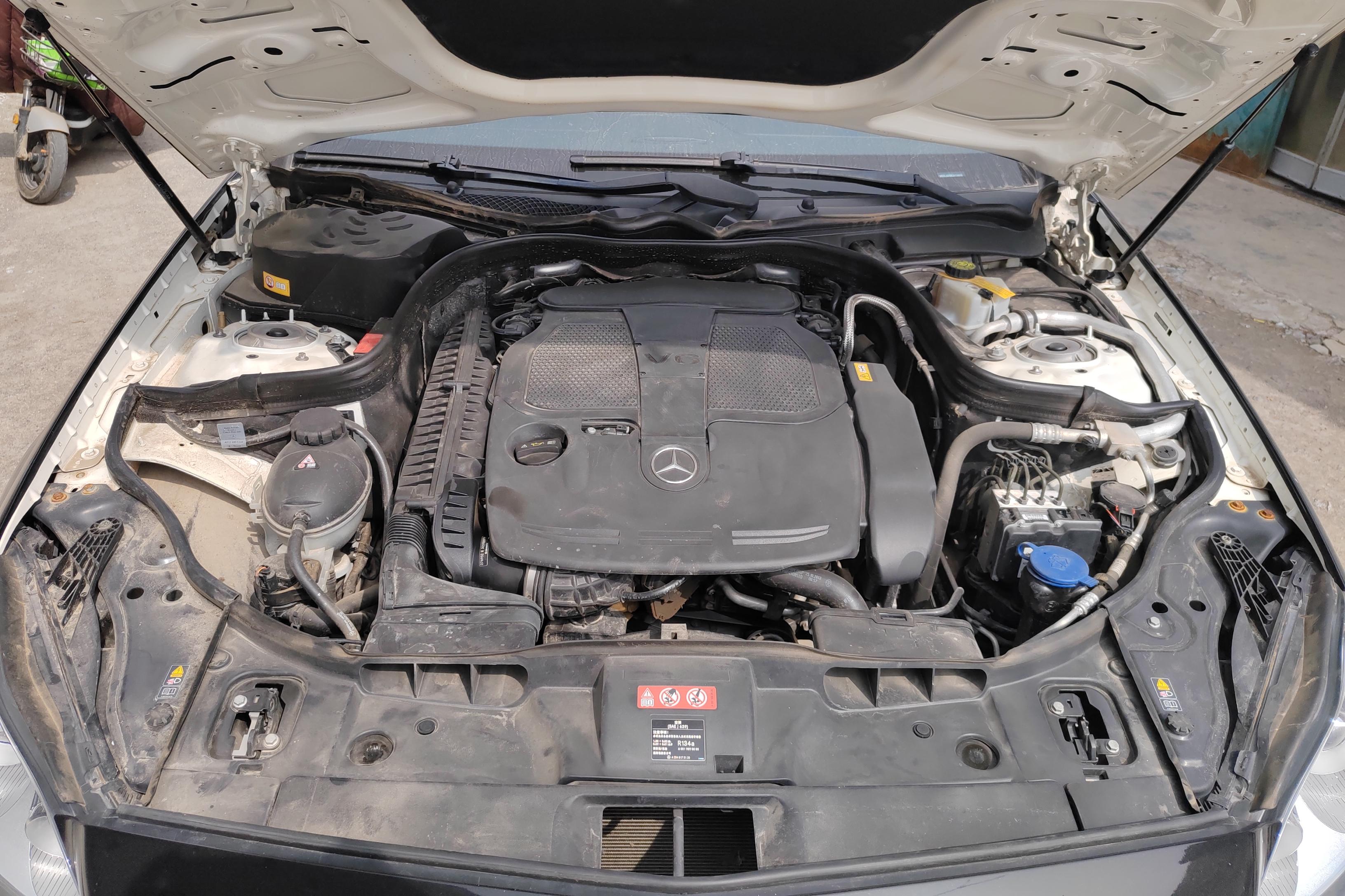 Mercedes-Benz CLS AMG 2014 car image #25