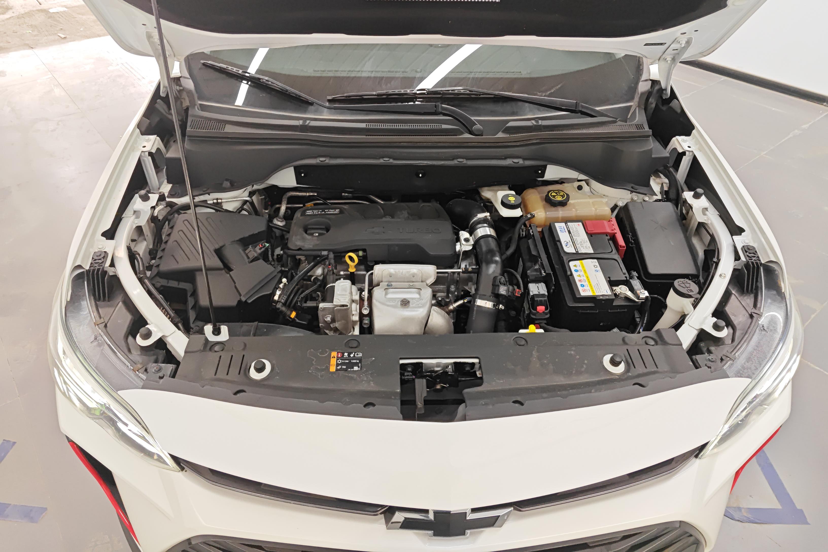 Chevrolet Orlando 2023 car image #25