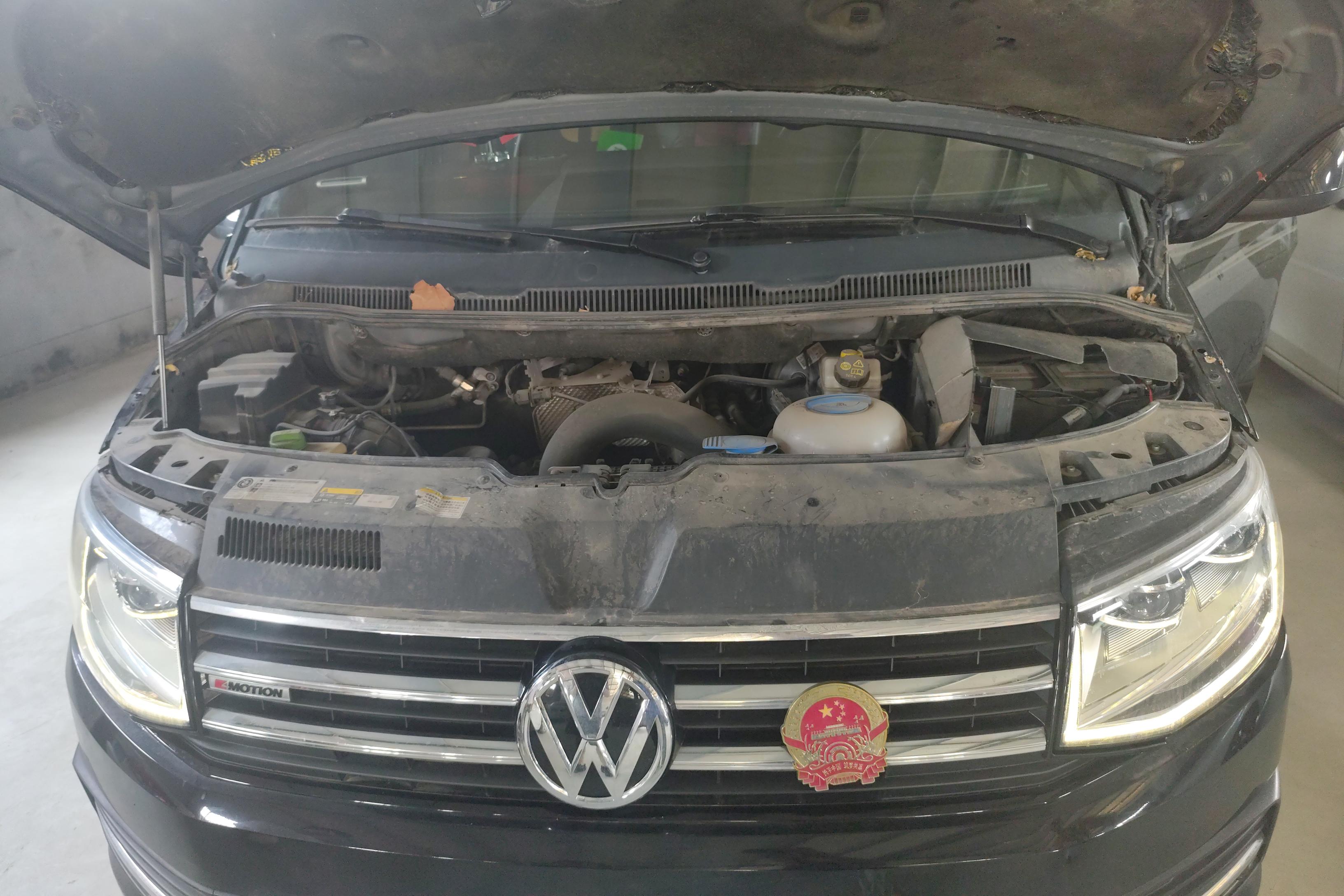 Volkswagen Caravelle 2018 car image #25