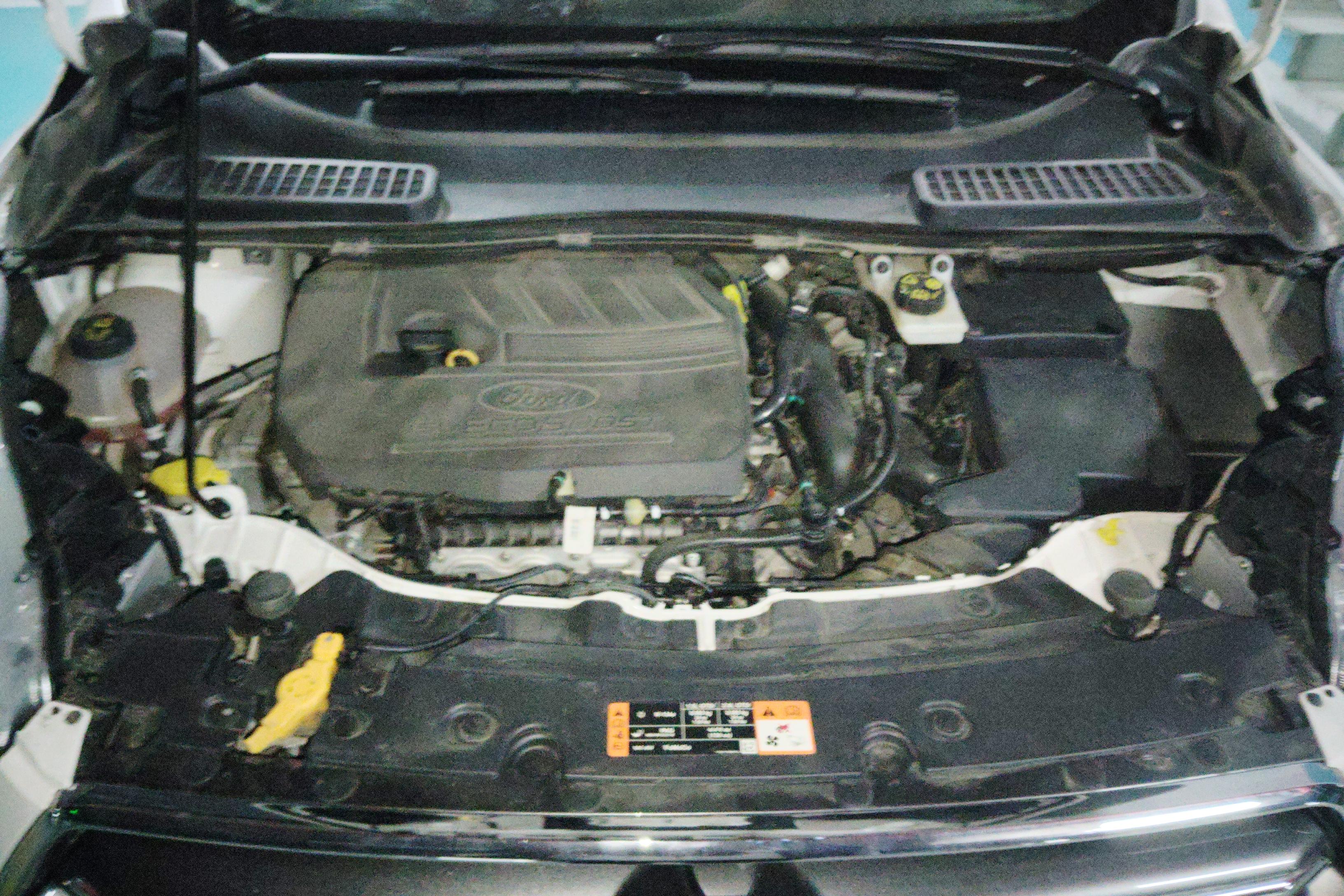 Ford Kuga 2019 #25 Ford Kuga 2019 immagine di auto #25