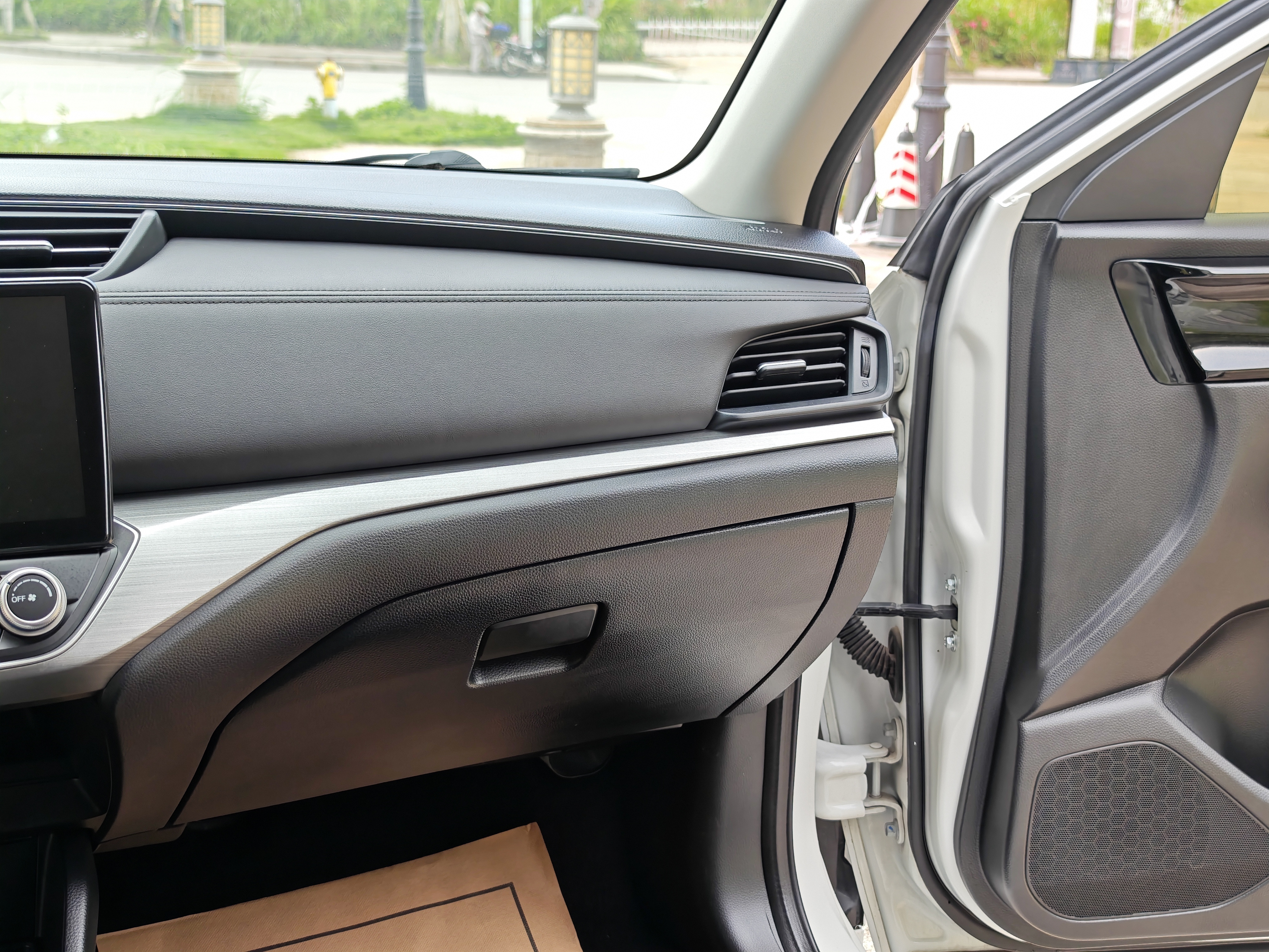 Honda Envix 2022 صورة سيارة #25