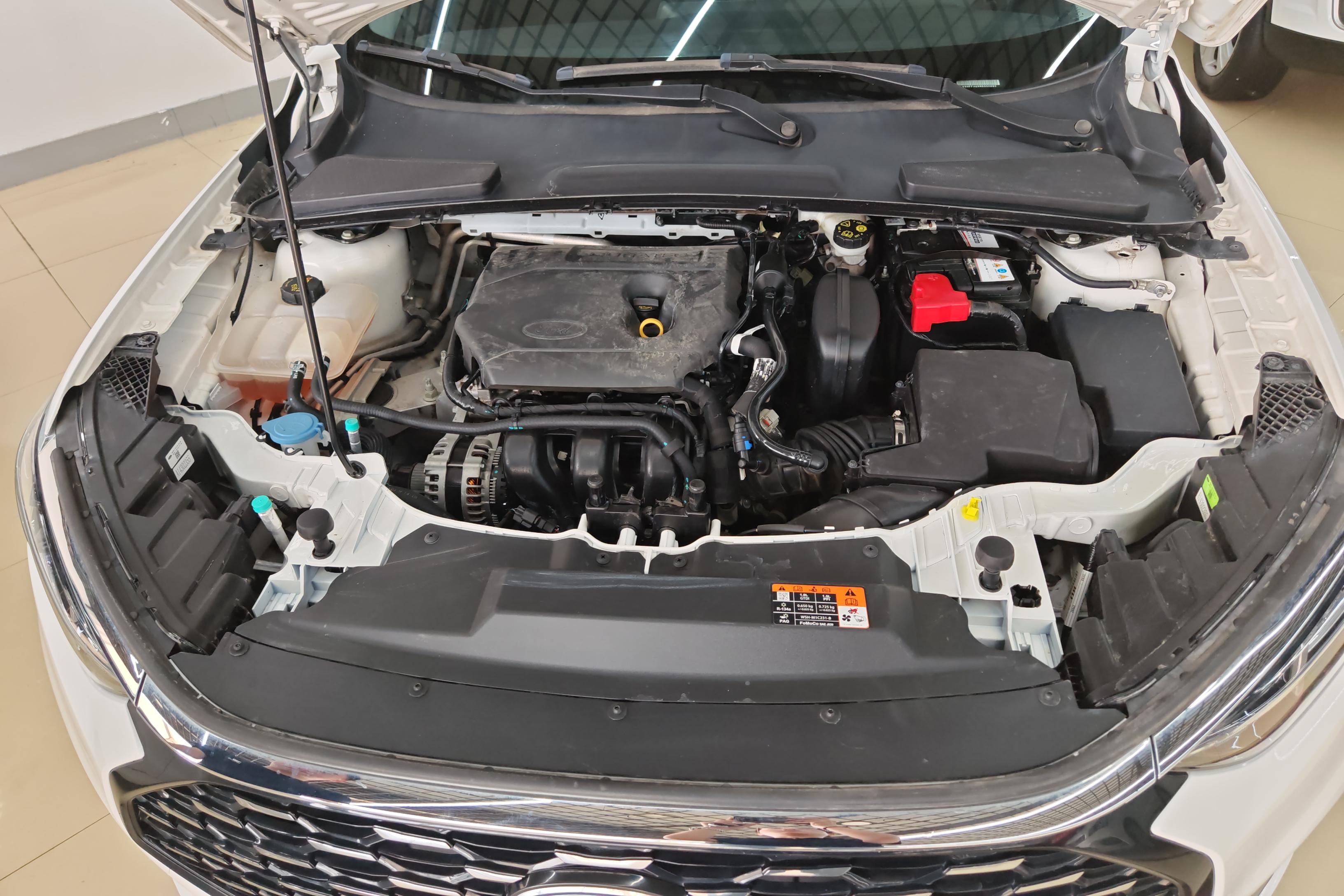 Ford Escort 2022 imagem de carro #25