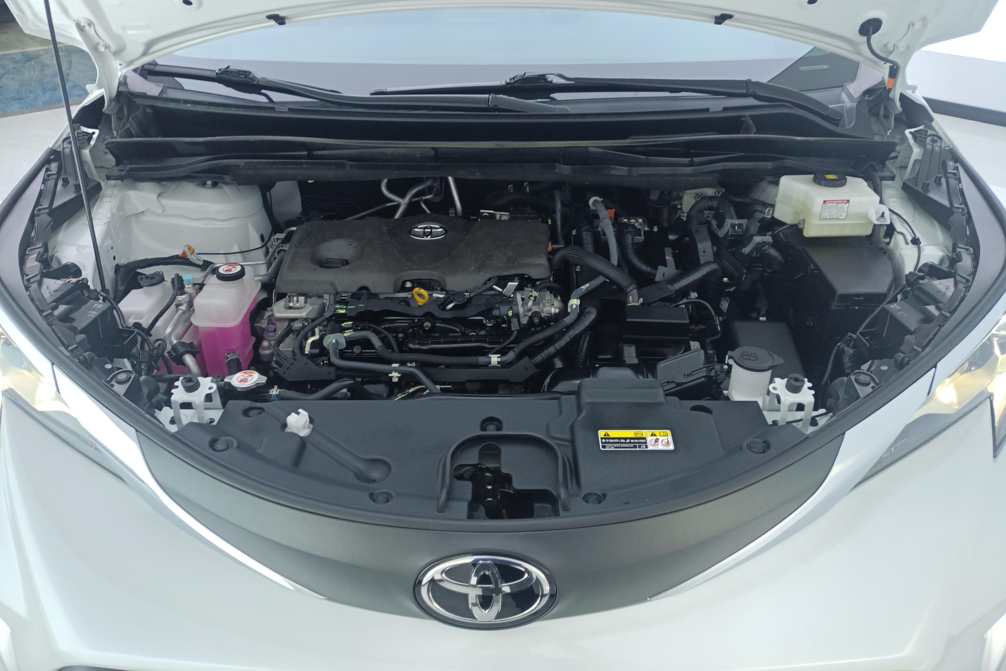 Toyota Granvia 2024 immagine di auto #25