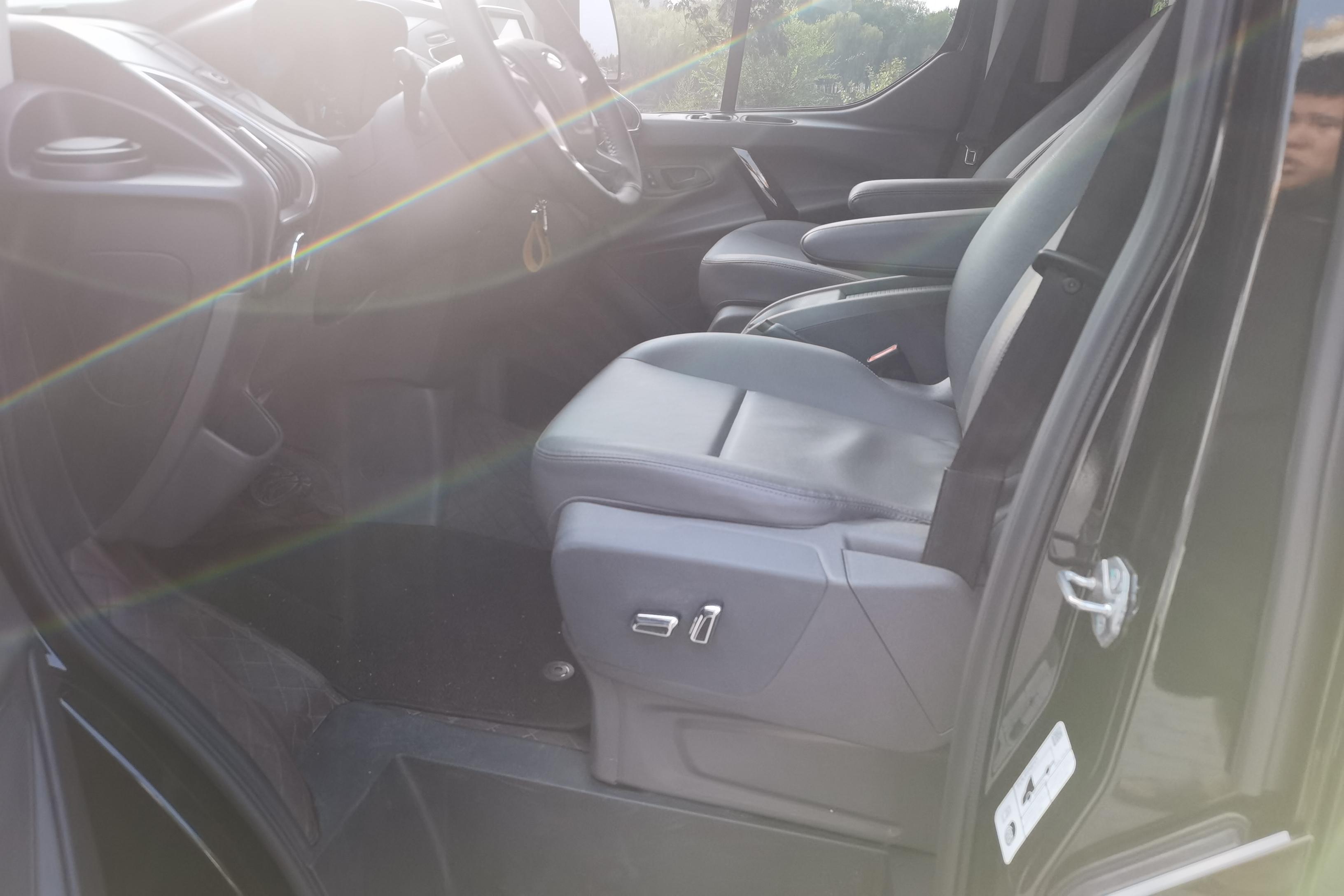 Ford Tourneo 2021 car image #25