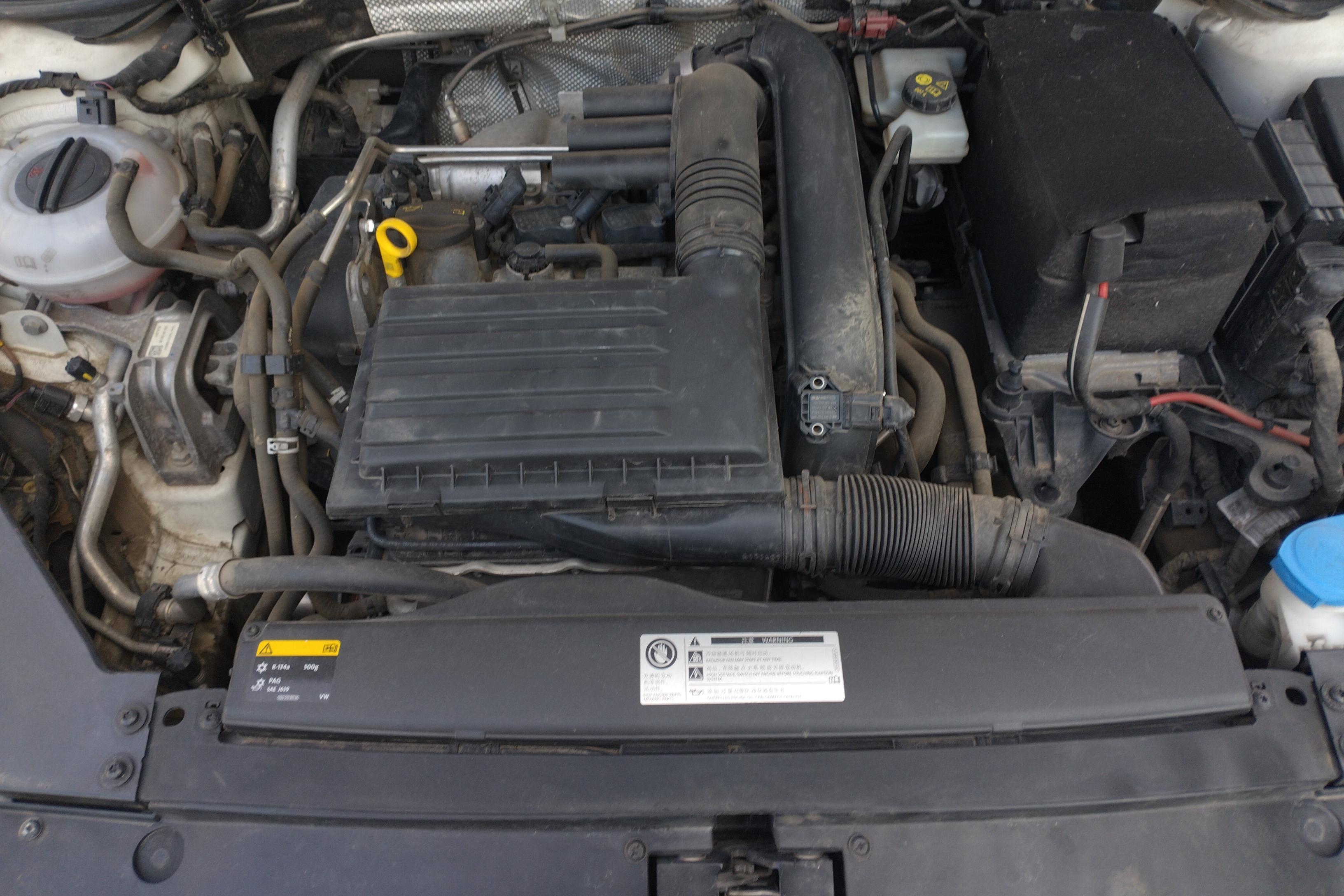 Volkswagen Passat Variant 2017 immagine di auto #25