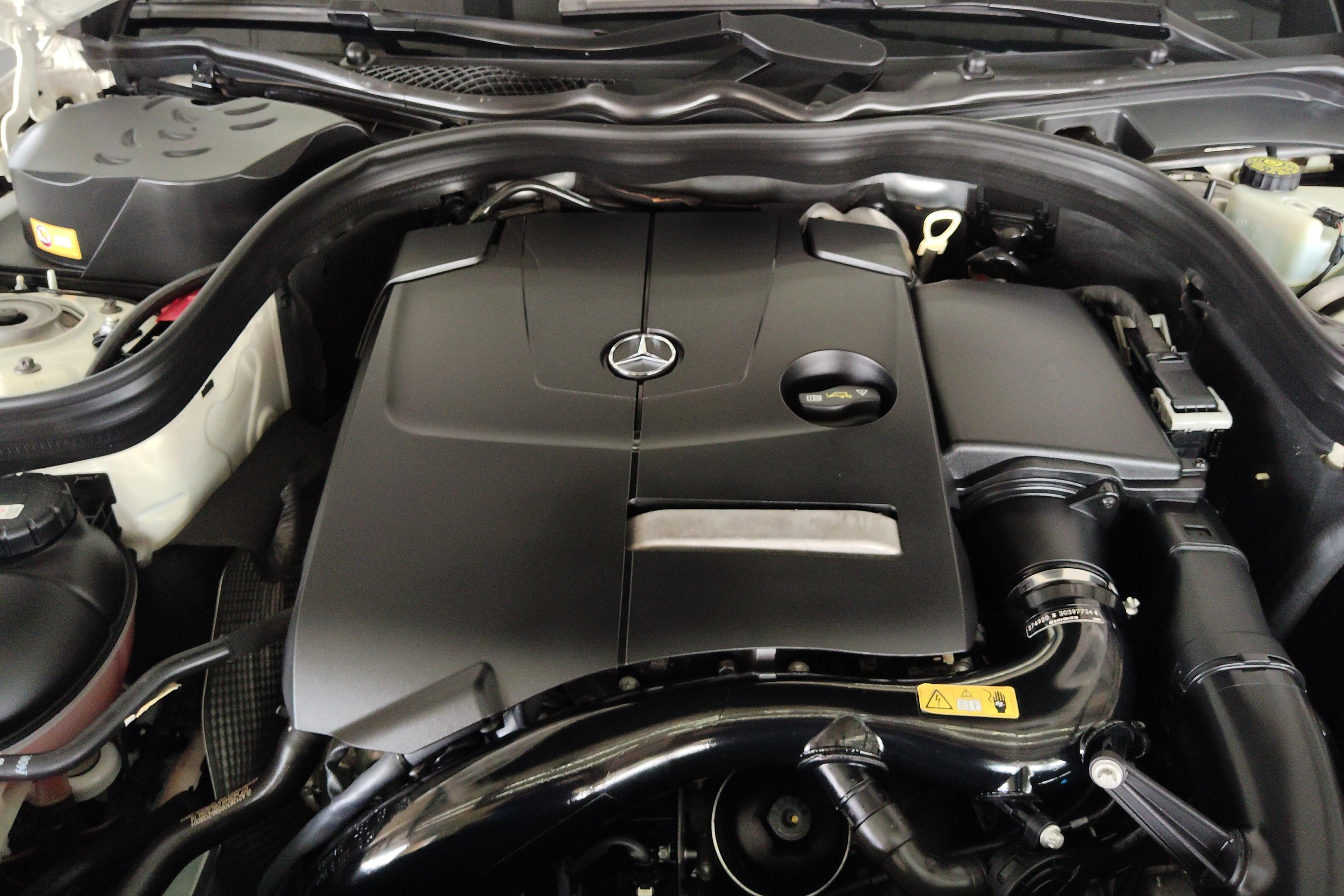 Mercedes-Benz CLS AMG 2015 car image #25