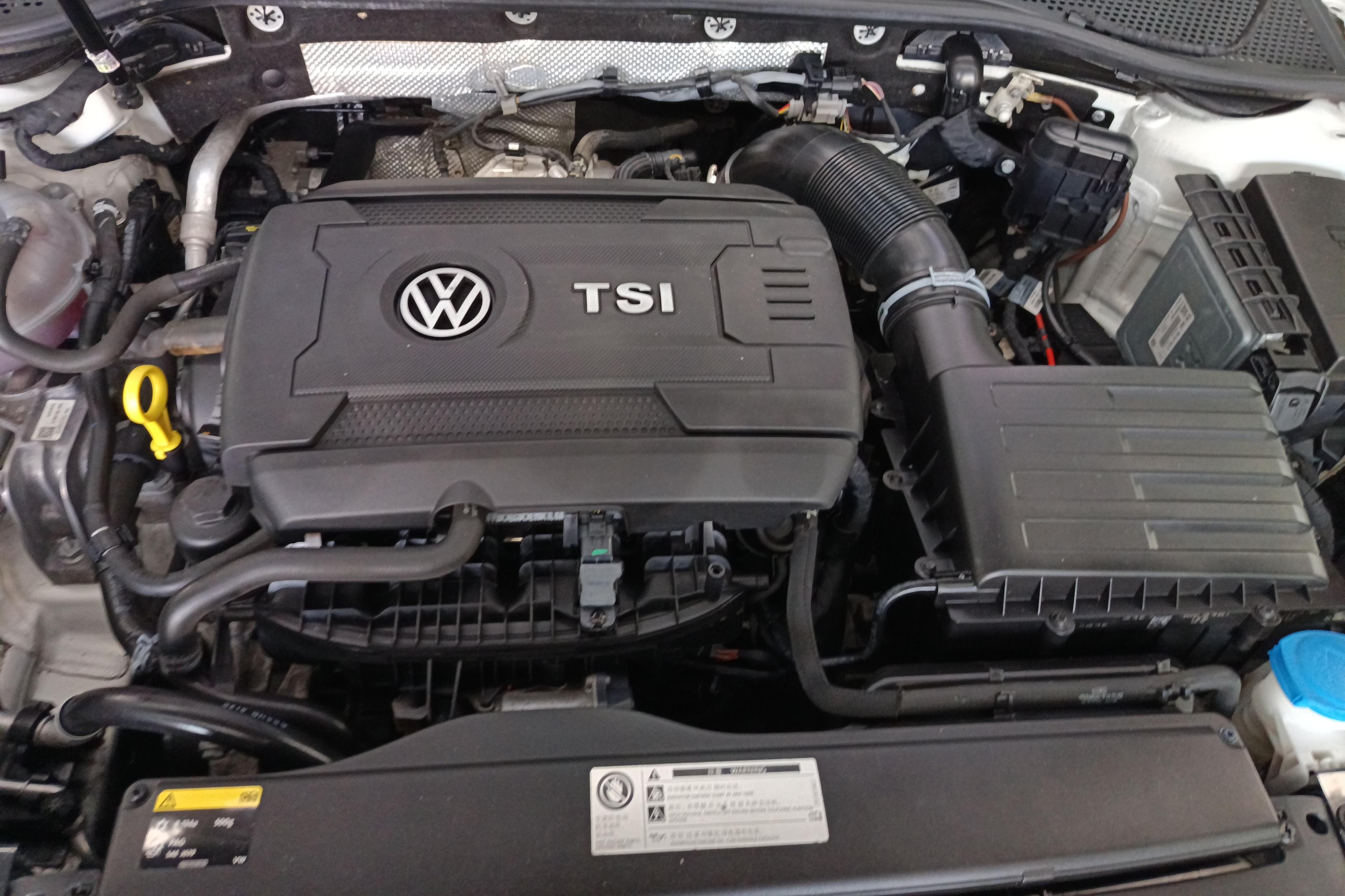 Volkswagen Passat Variant 2018 immagine di auto #25