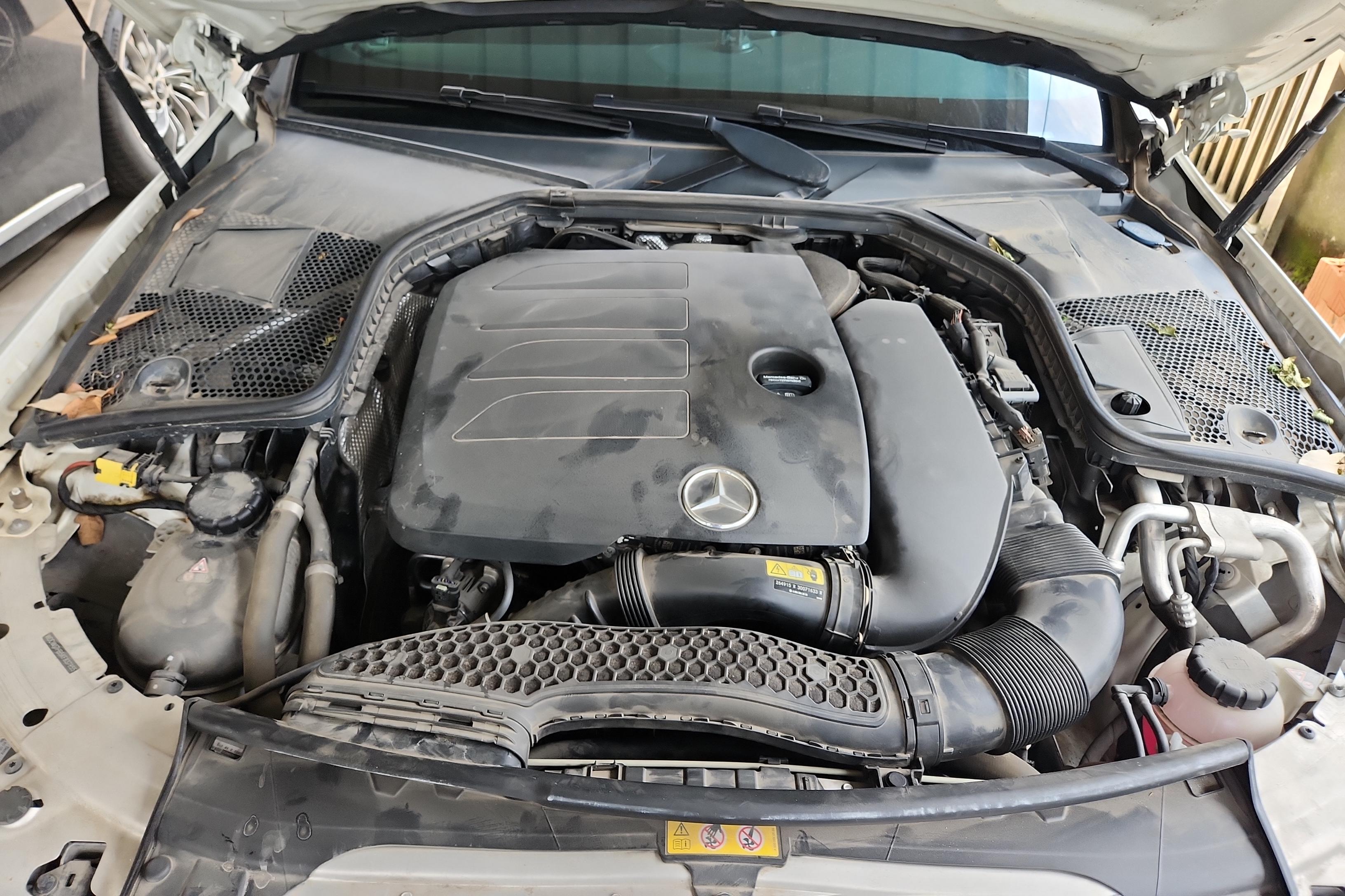 Mercedes-Benz C Class (Imported) 2019 car image #25