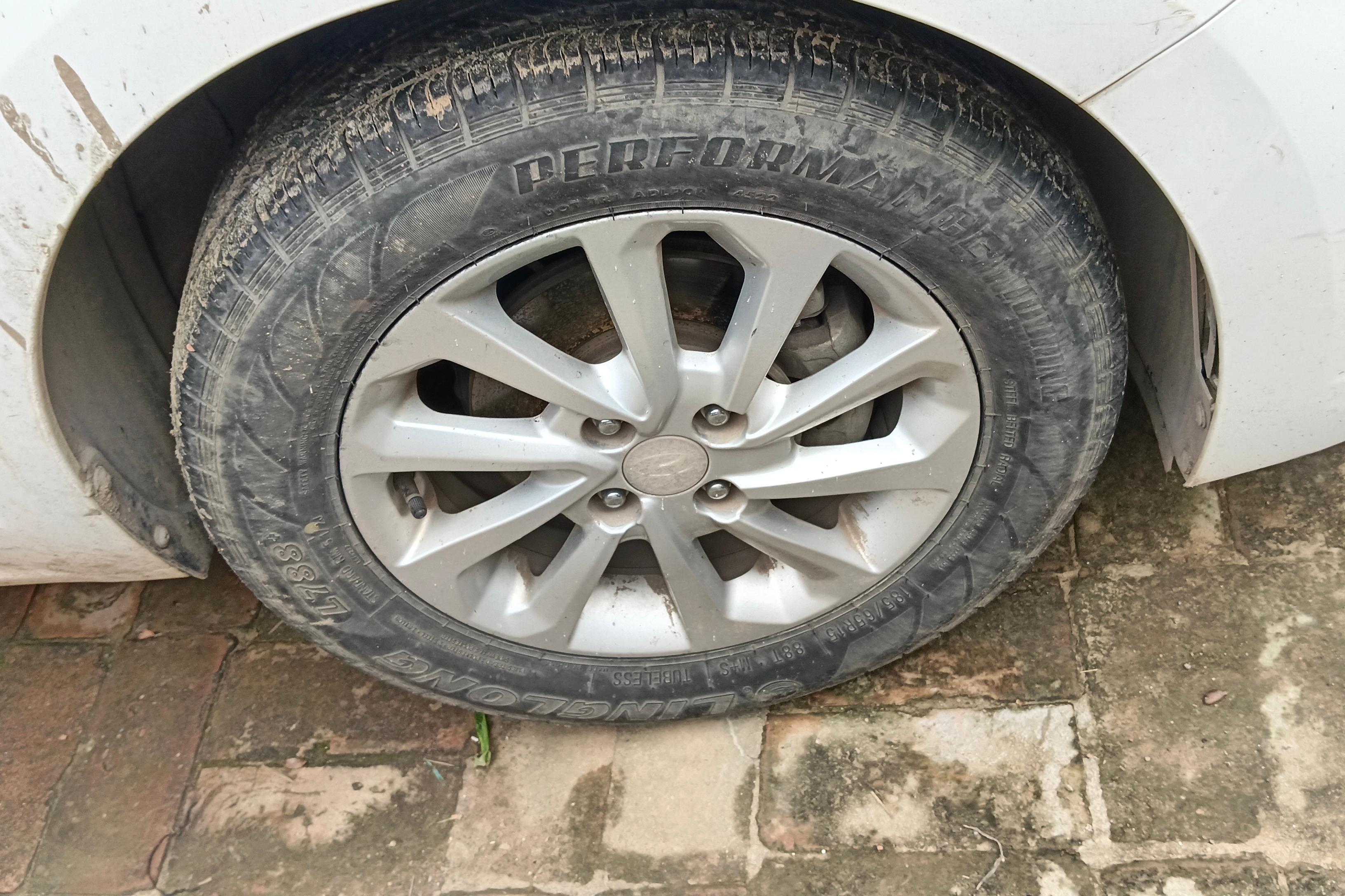 Hyundai Verna 2017 car image #25