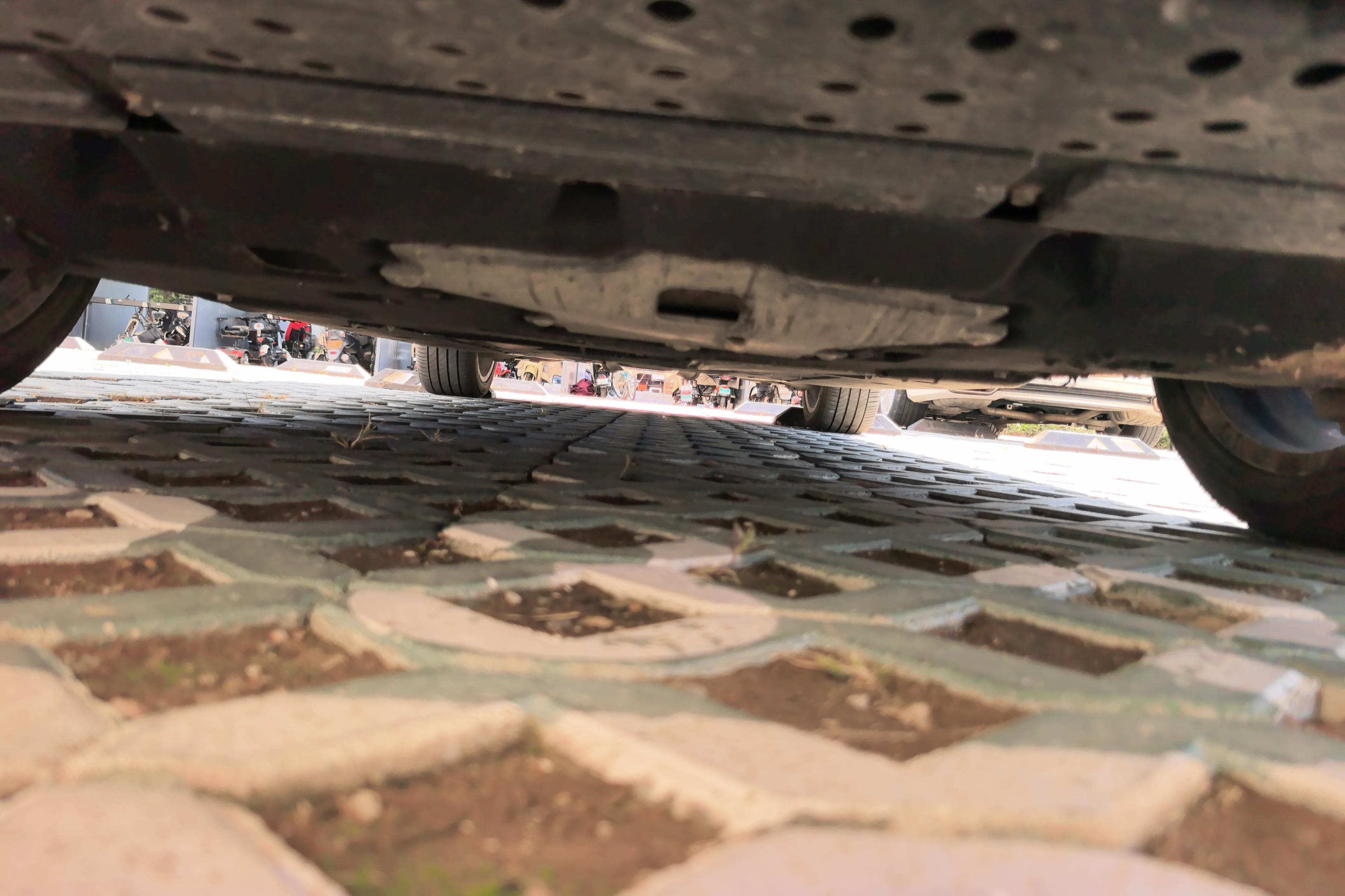 HongQi H9 2024 car image #25