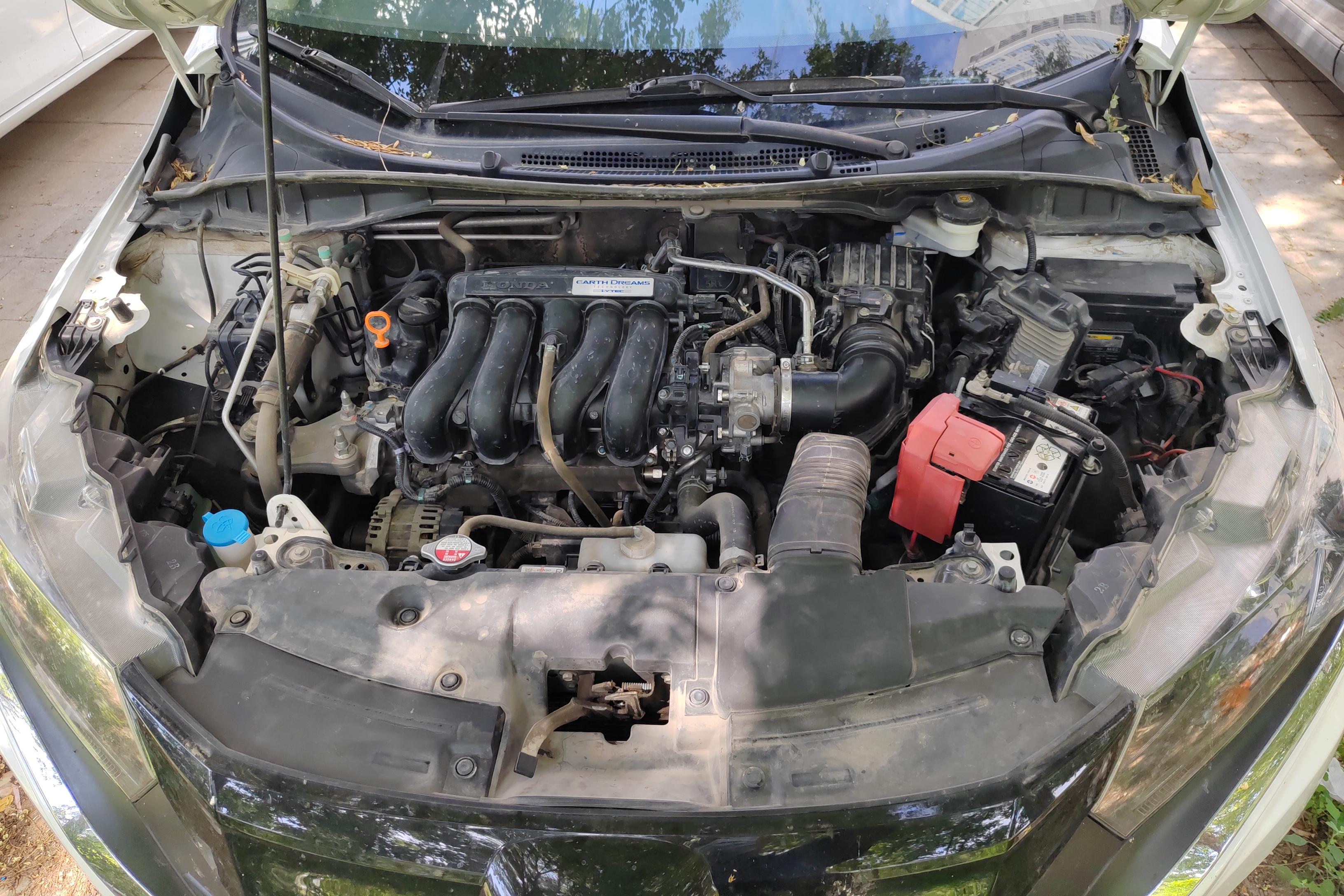 Honda Gienia 2017 car image #25