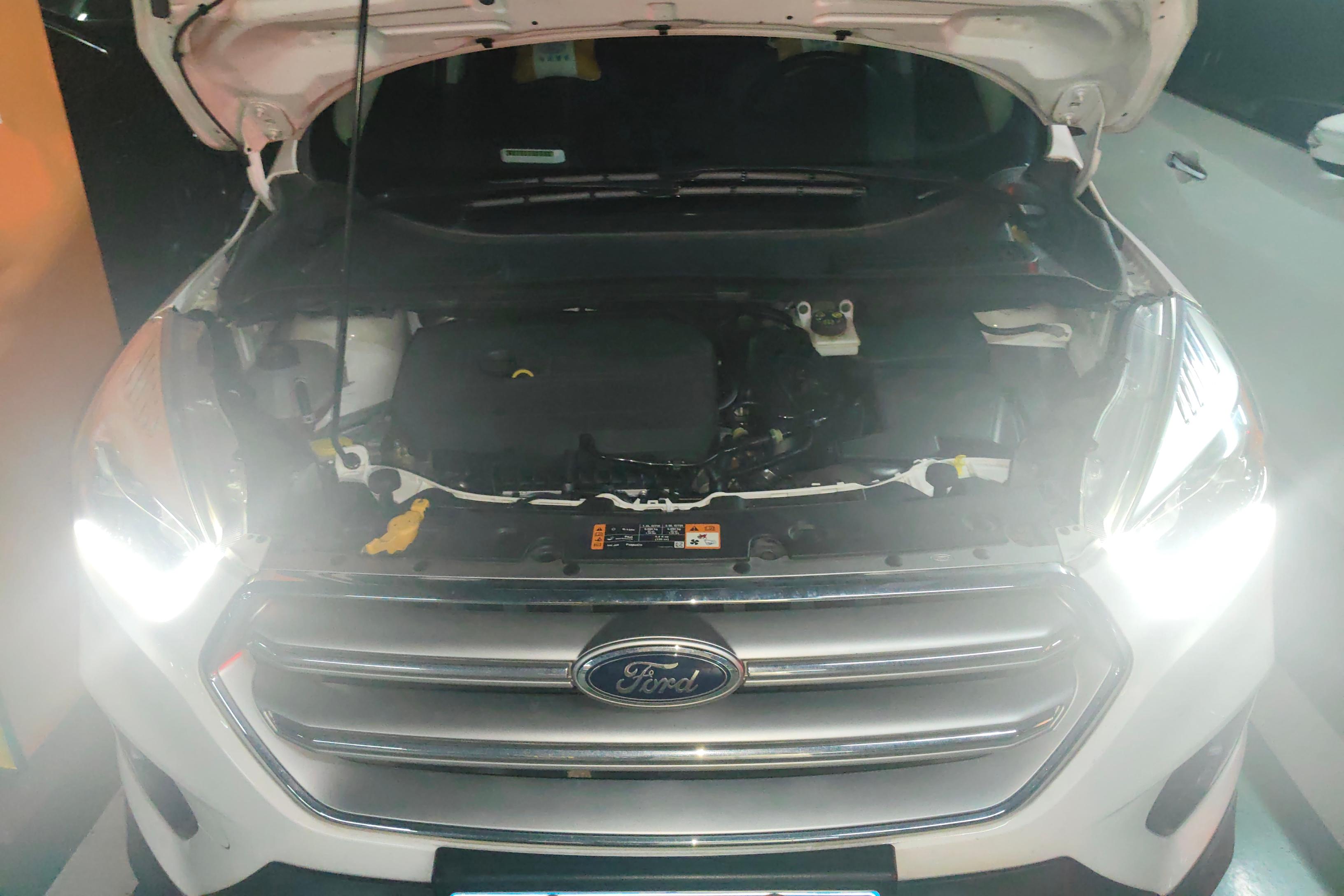 Ford Kuga 2017 car image #25