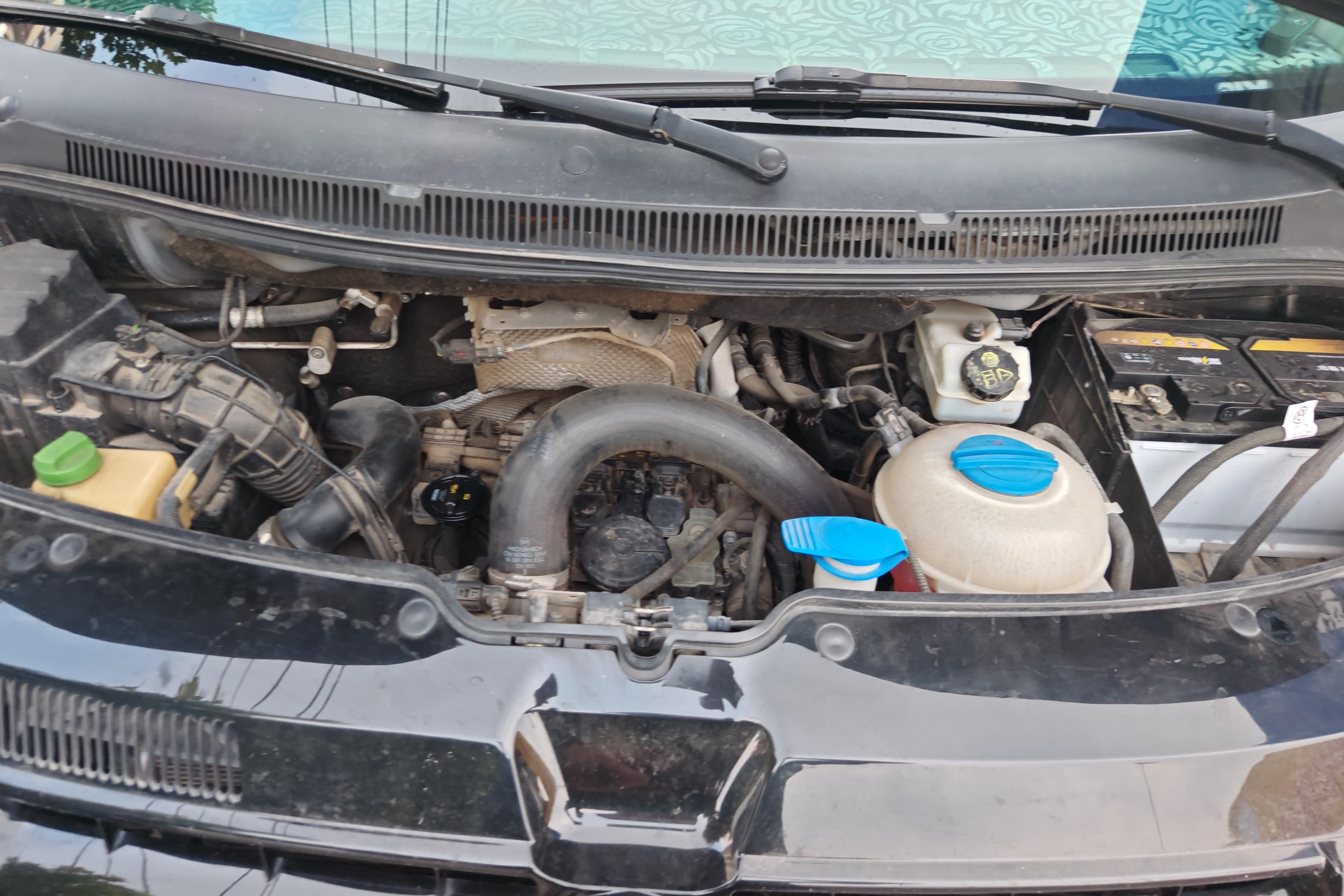 Volkswagen Caravelle 2015 #25 Volkswagen Caravelle 2015 car image #25