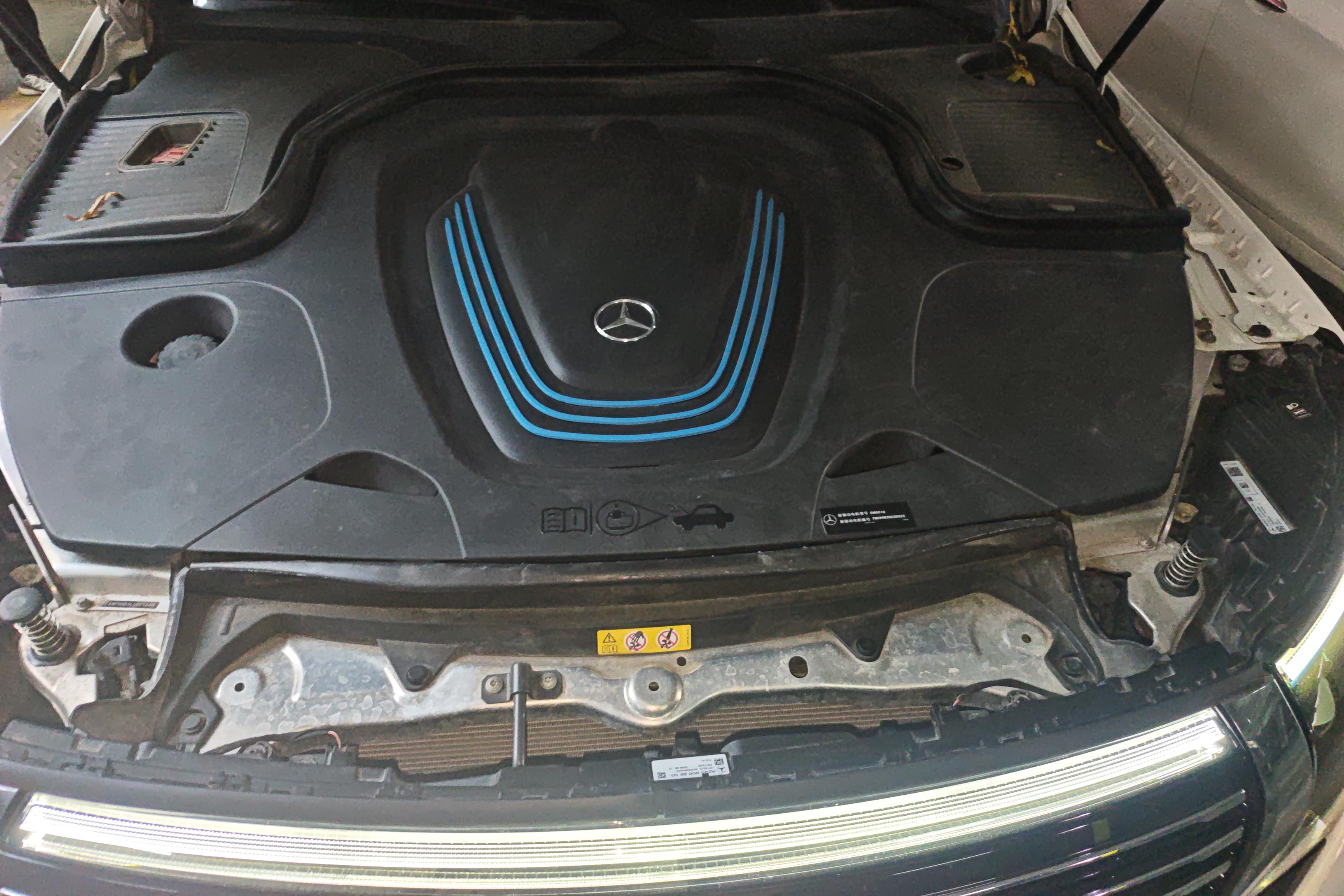 Mercedes-Benz EQC Class 2020 #25 Mercedes-Benz EQC Class 2020 car image #25