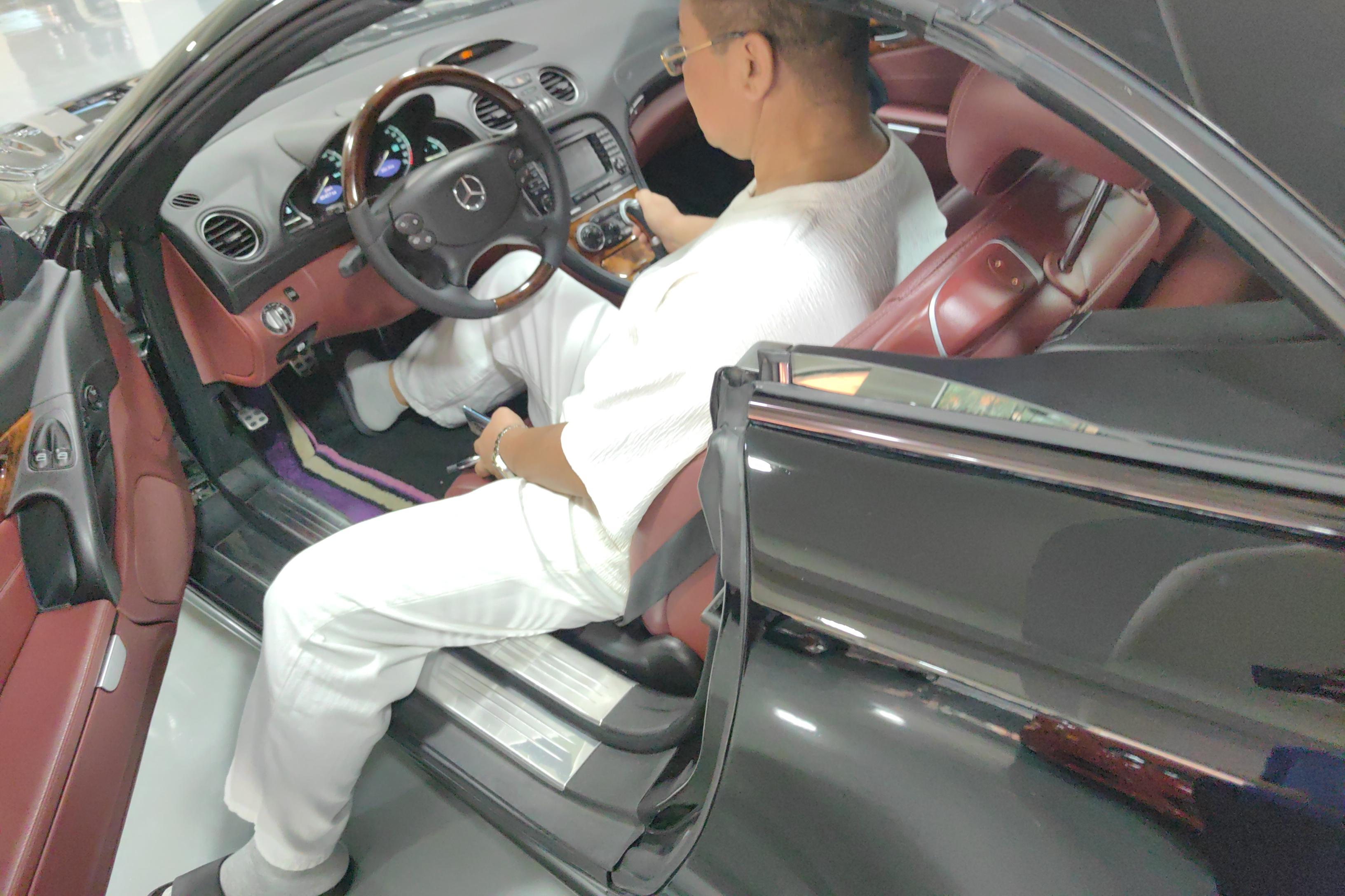 Mercedes-Benz SL Class 2007 #25 Mercedes-Benz SL Class 2007 car image #25