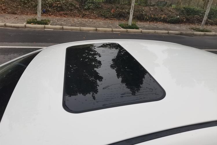 Roewe 350 2018 imagen de coche #25