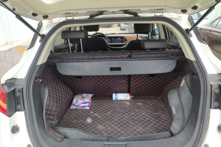 众泰 众泰T300 2017 汽车图片 #25