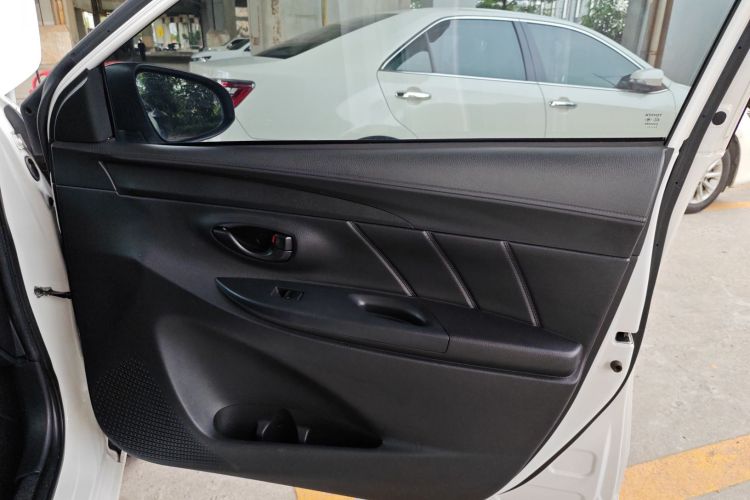 Vios 2021 immagine di auto #25