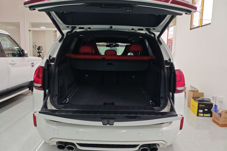 BMW X5 M 2016 car image #25