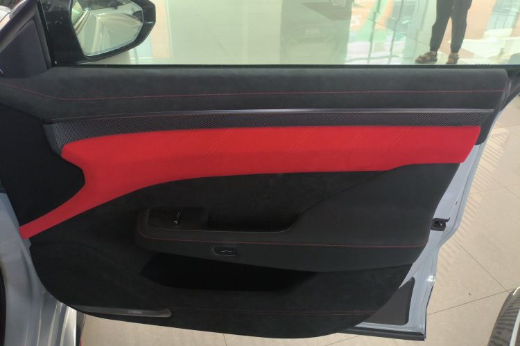 极氪 极氪001 FR 2023 汽车图片 #25