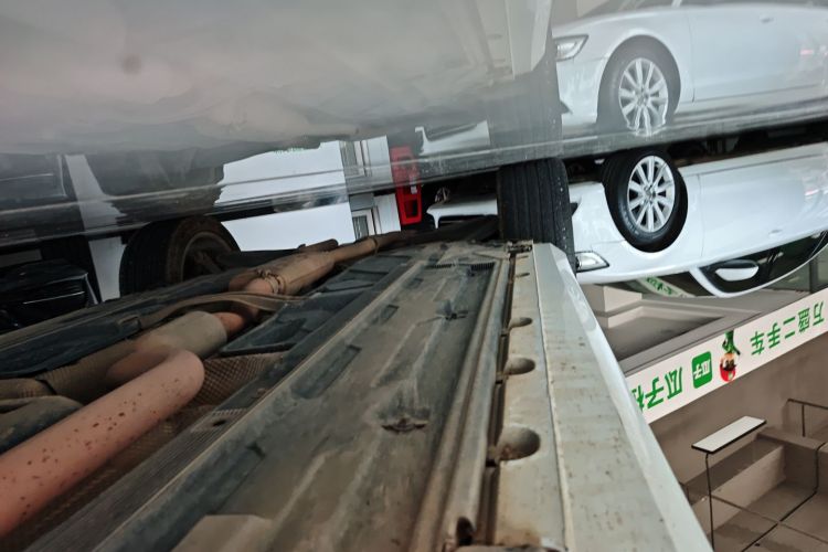 Mercedes-Benz GLK Class 2015 car image #25