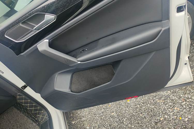 Volkswagen Tayron GTE 2021 car image #25