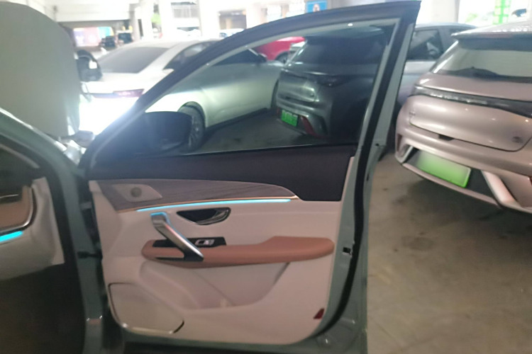 Jetour X70 C-DM 2025 #25 Jetour X70 C-DM 2025 car image #25