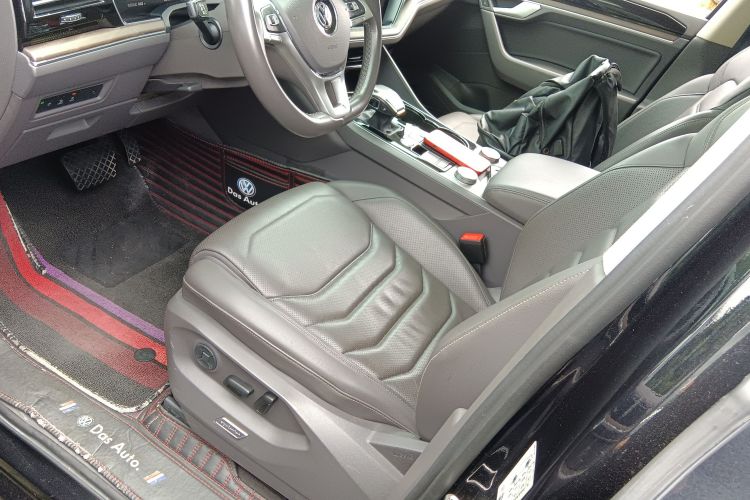 大众 途锐 2020 汽车图片 #25