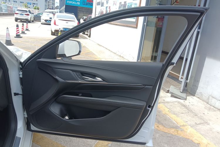 凯迪拉克 凯迪拉克CT4 2023 汽车图片 #25