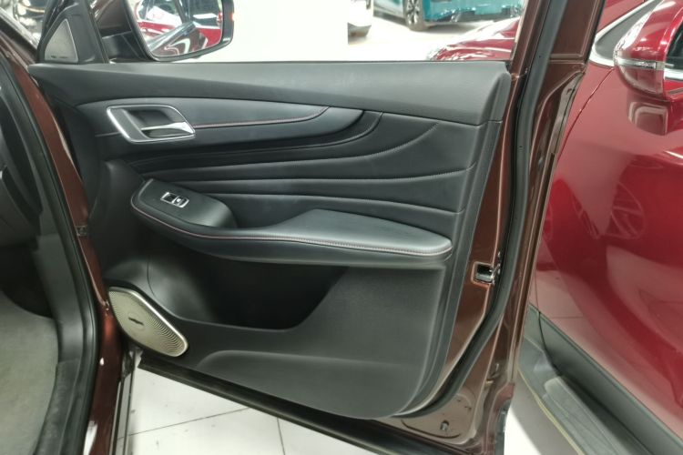 MG HS 2020 #25 MG HS 2020 car image #25