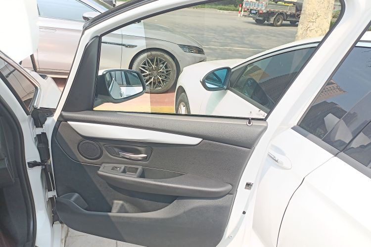 BMW 2 Series Gran Tourer 2020 immagine di auto #25